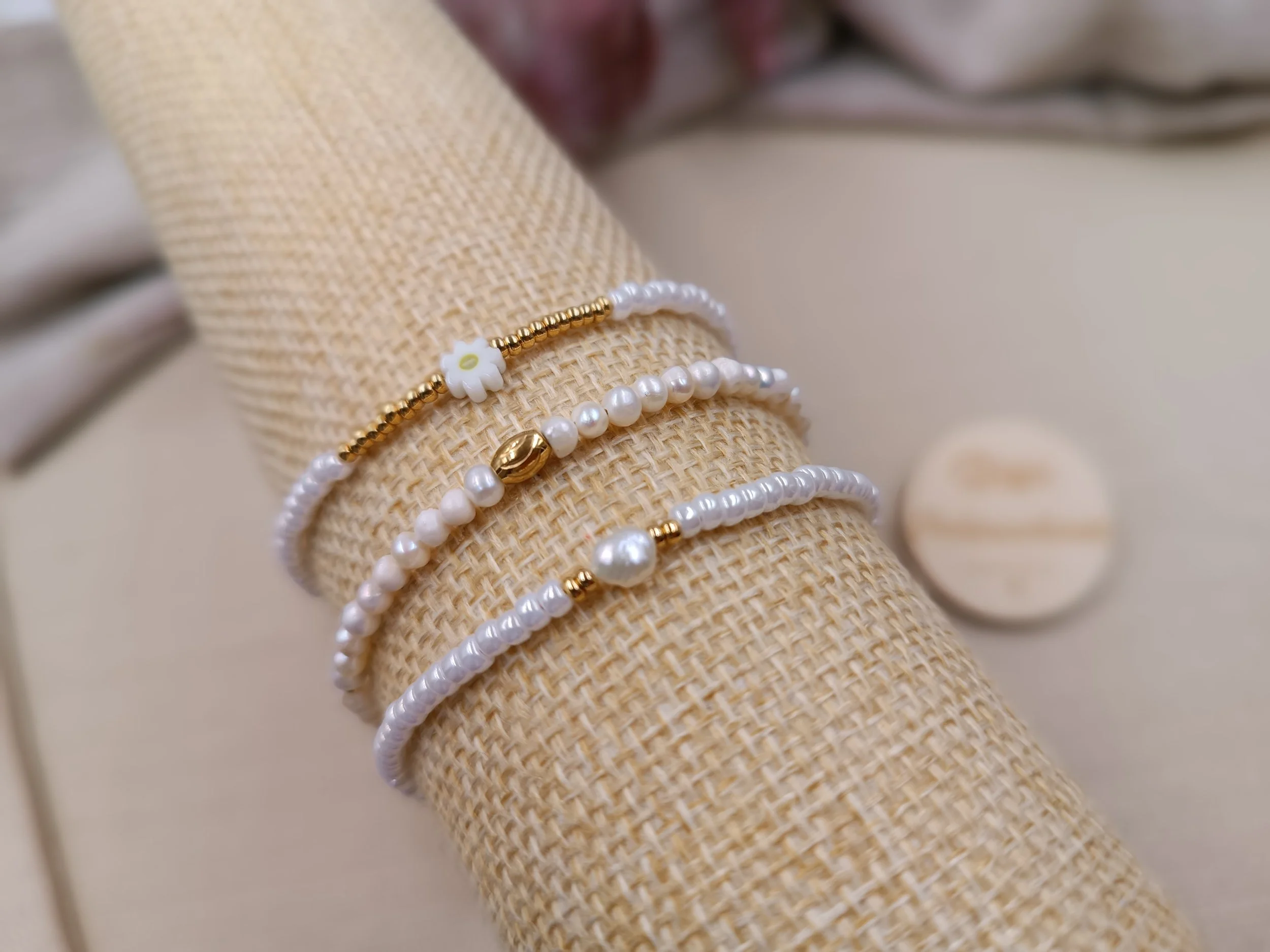 vers. Armbänder aus 3mm  Miyuki Glasperlen  
Preis je 9,50 Euro
Auch in Kindergröße erhältlich