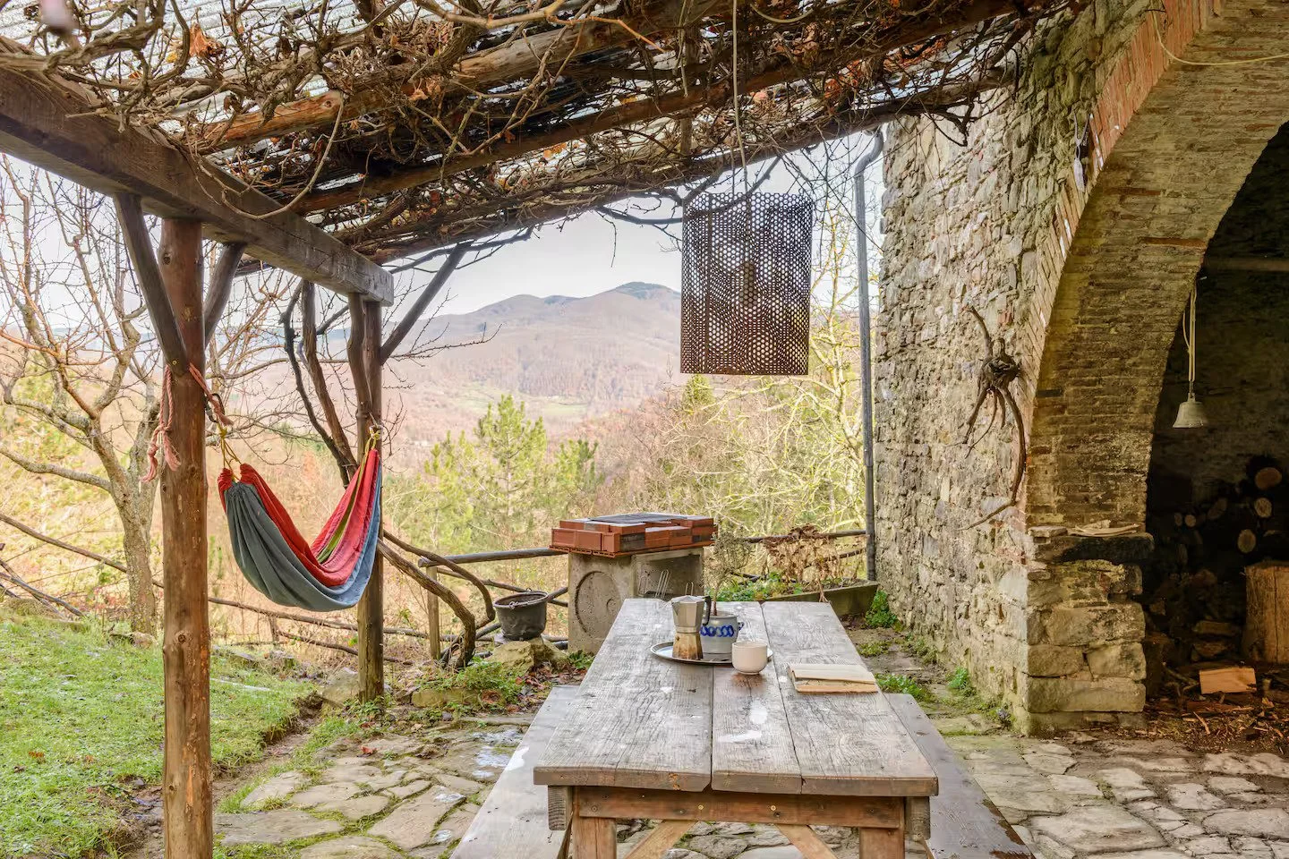 outdoor2.jpg