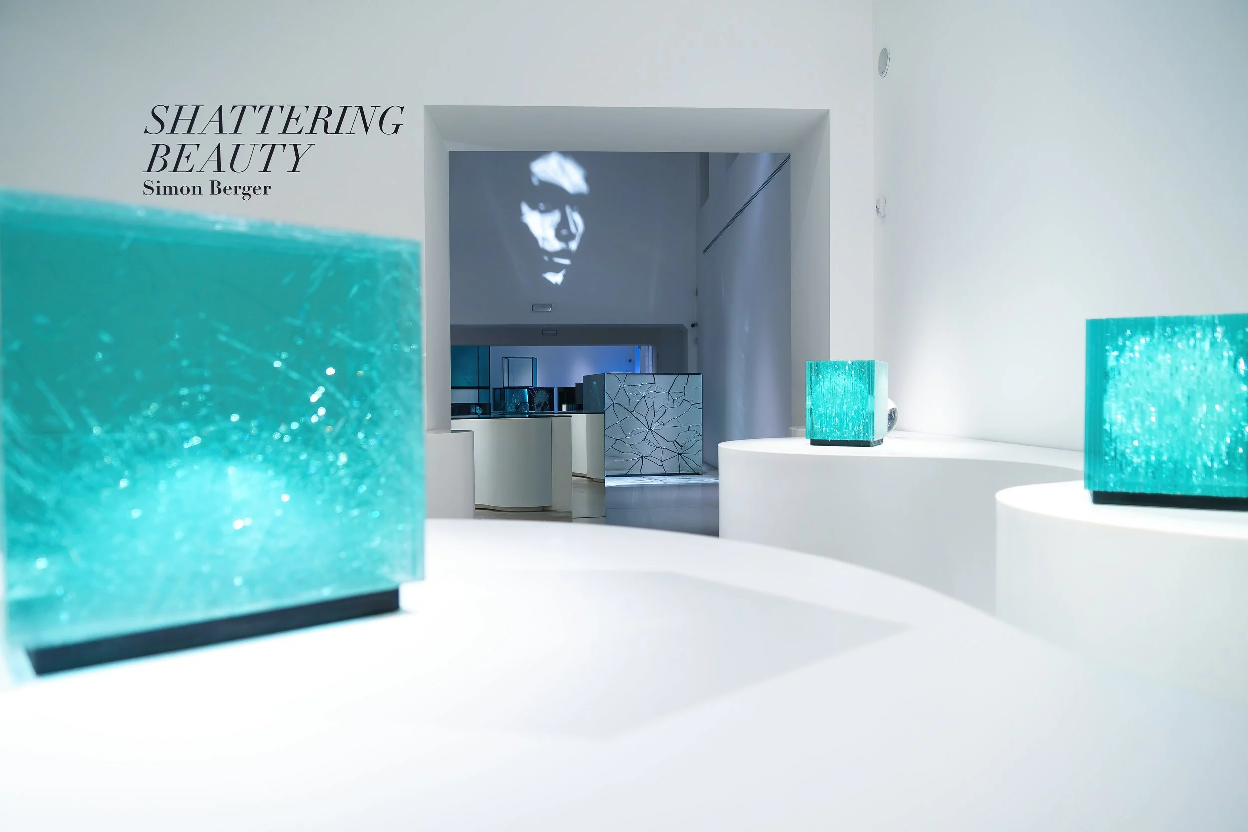 NOA_Simon-Berger_Shattering-Beauty-Murano_©Joerg-Haefeli_037.jpg