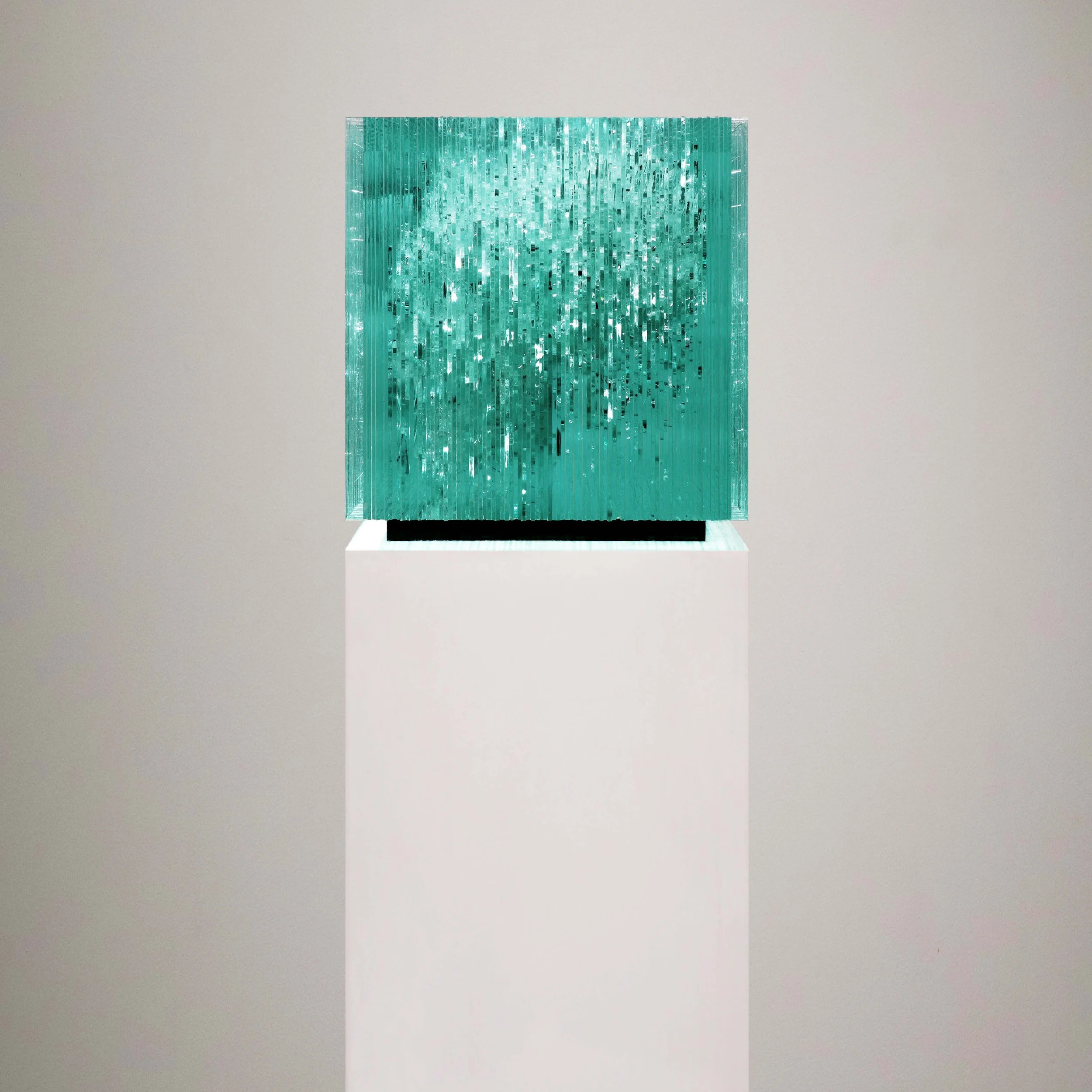 Skull, 40/36/40 cm, 2025, side view