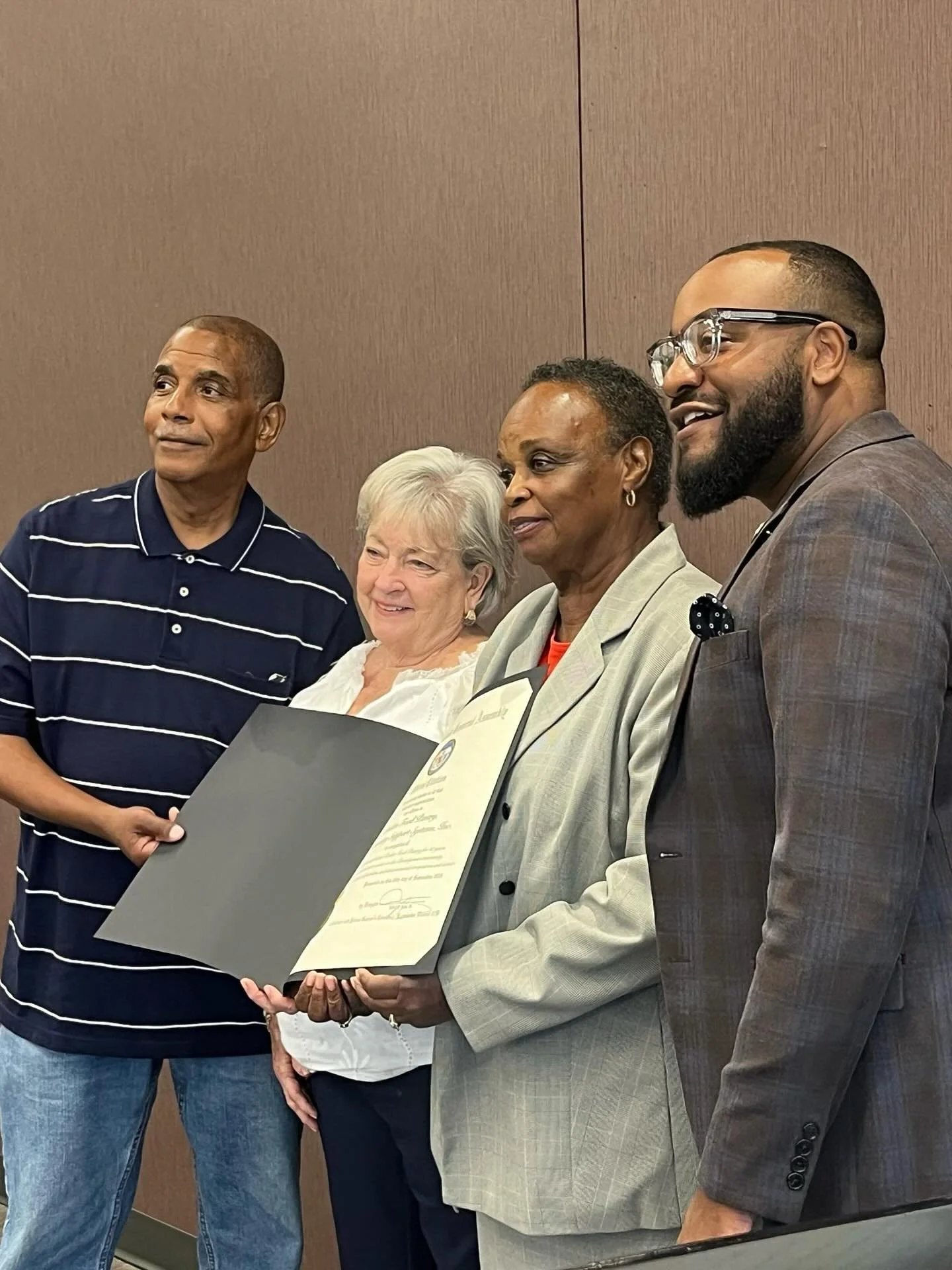 Grateful to join the 3rd Annual Senior Luncheon hosted by Delegate @jeffrielongjr . Hundreds of seniors from District 27B came together for a delicious meal and the joy of community. Extra thankful to share the day with my favorite campaign staff (Mo