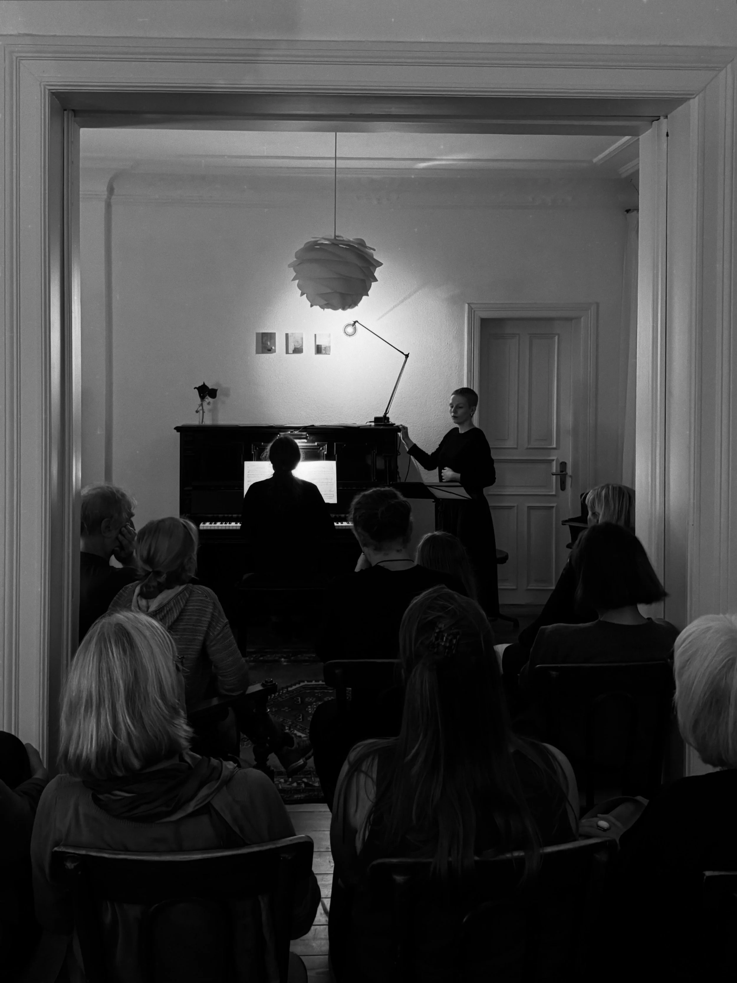Wohnzimmerkonzert, TONALi x Liedstadt, Photo: Pauline Schüler. 