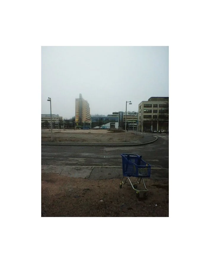 Espoon keskus. 2025. Nokia 130.