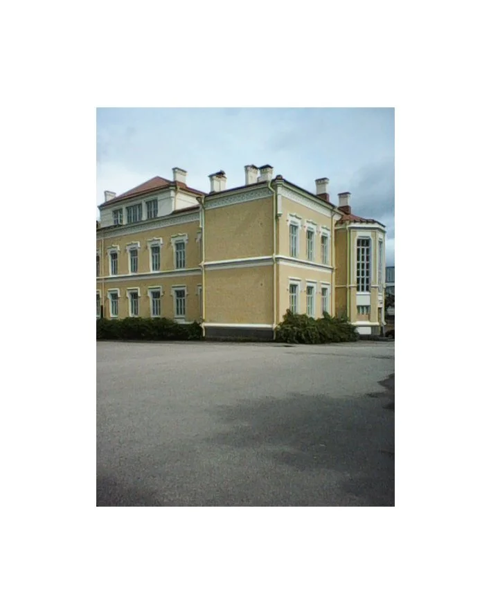 Lyseo. 2025. Nokia 130.