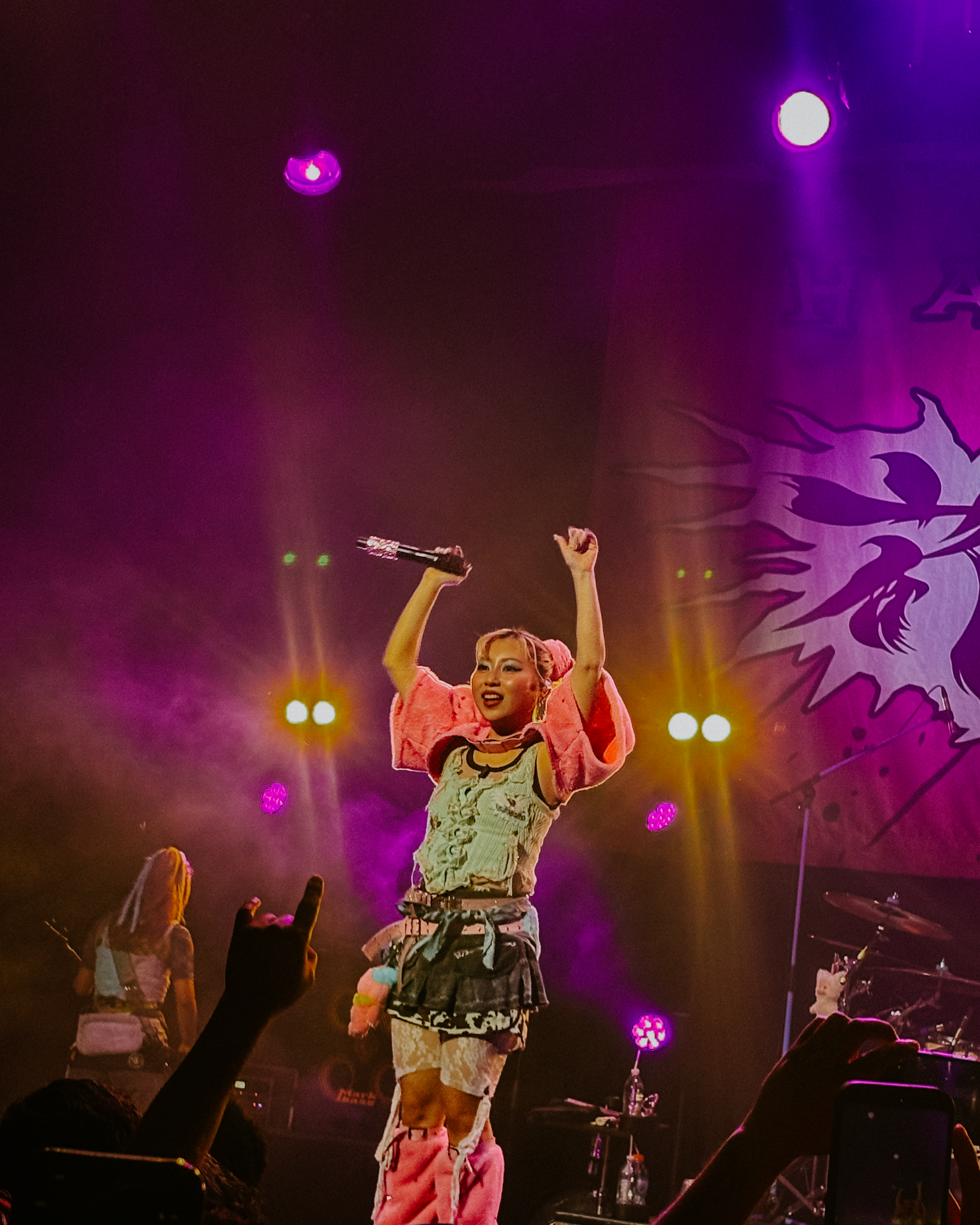 HANABIE. delivers a final Harajuku kawaii sucker punch to LA to end their North American tour