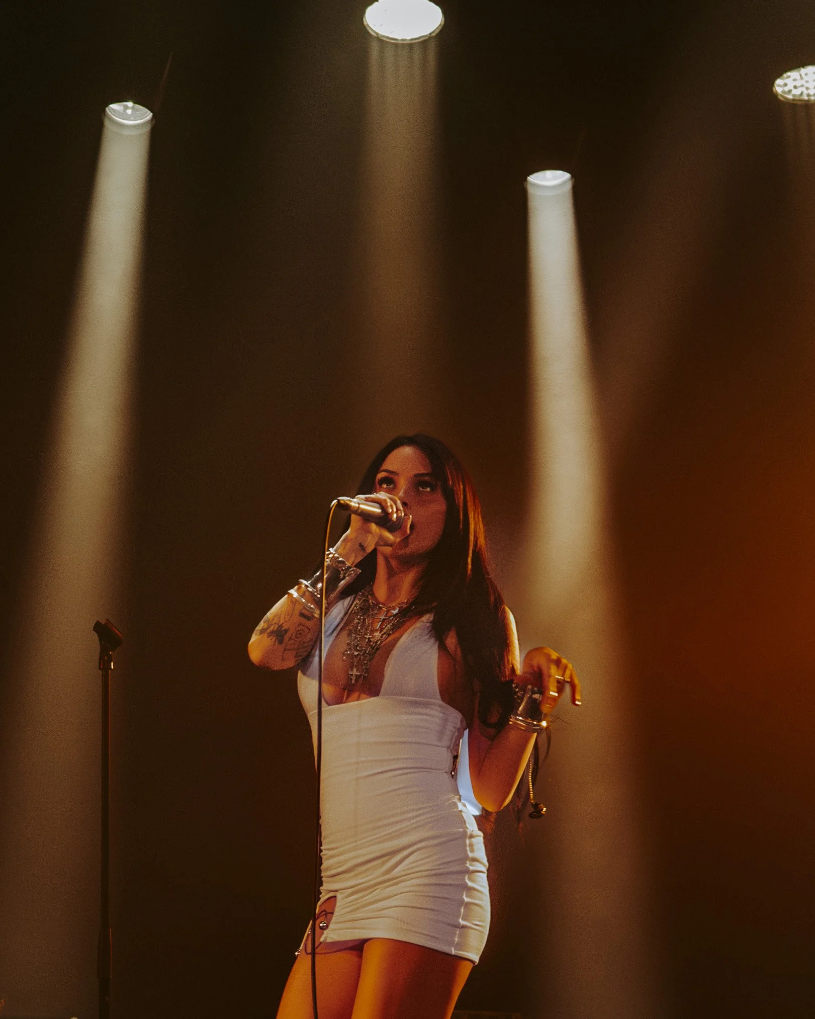 Maggie Lindemann Ignites Melkweg with Alt-pop Energy