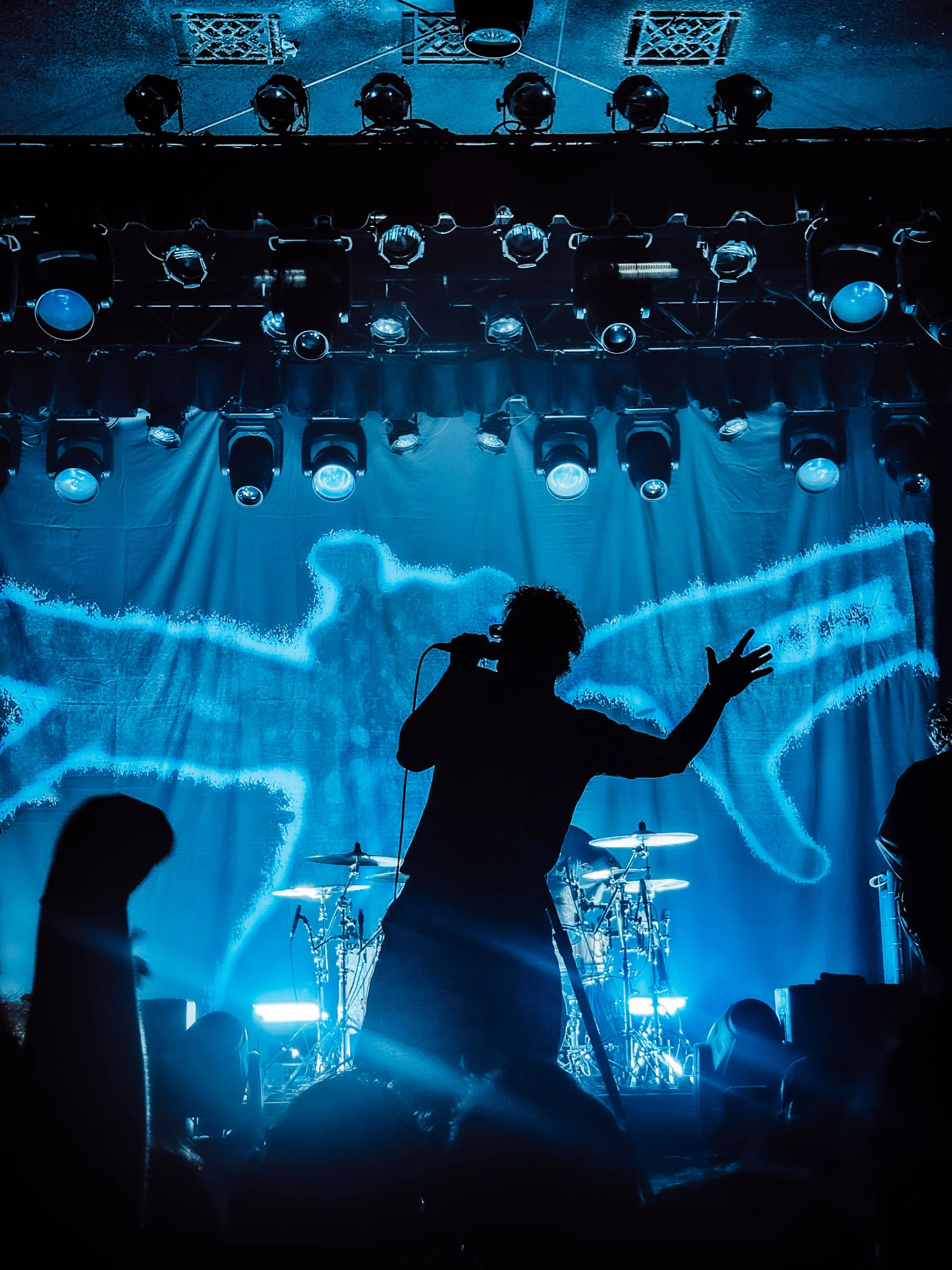 Thornhill, 156/Silence, Fox Lake and Vianova Ignite El Rey Theatre