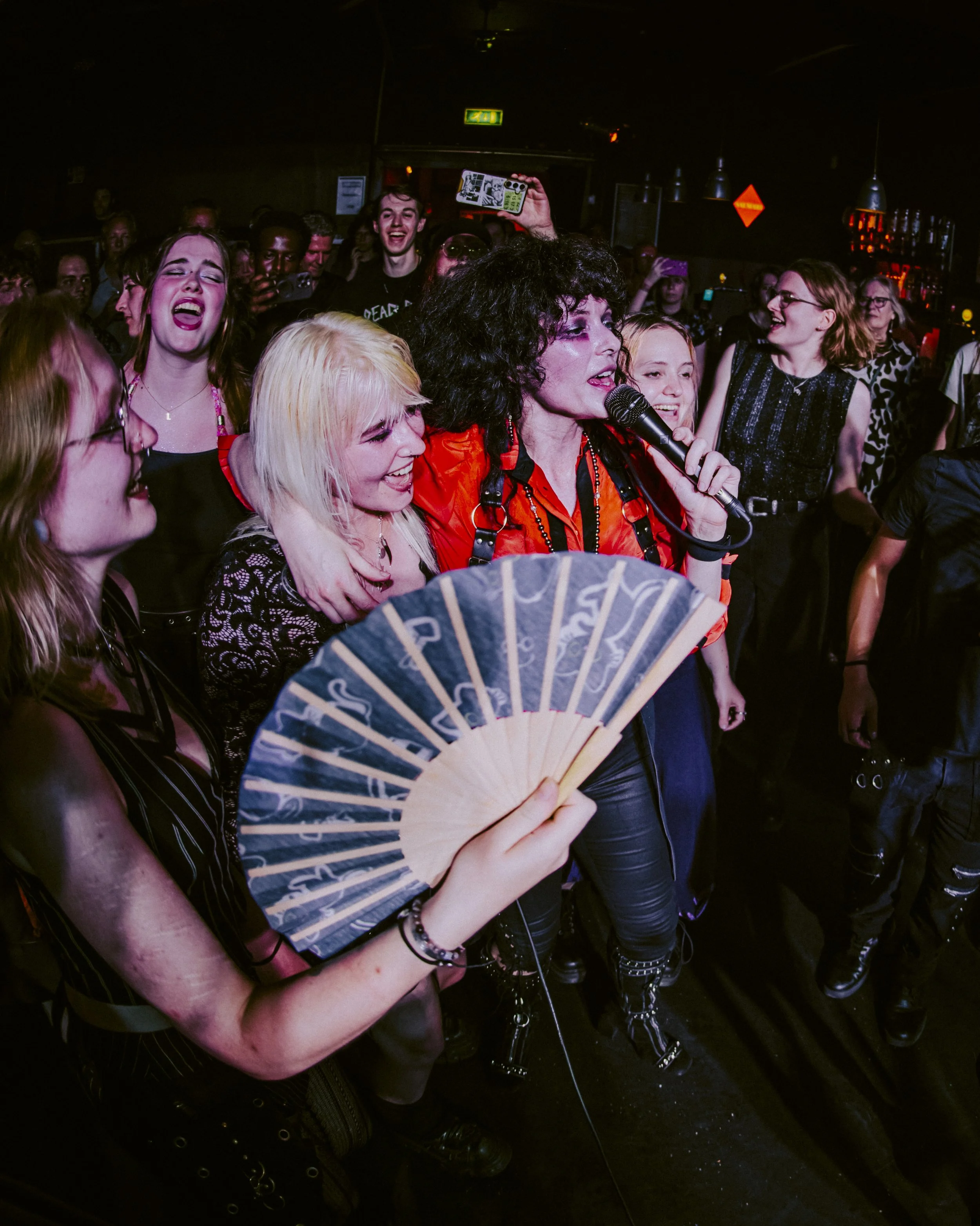 Hot Night in the Whimsy Pit: Starbenders in the Netherlands