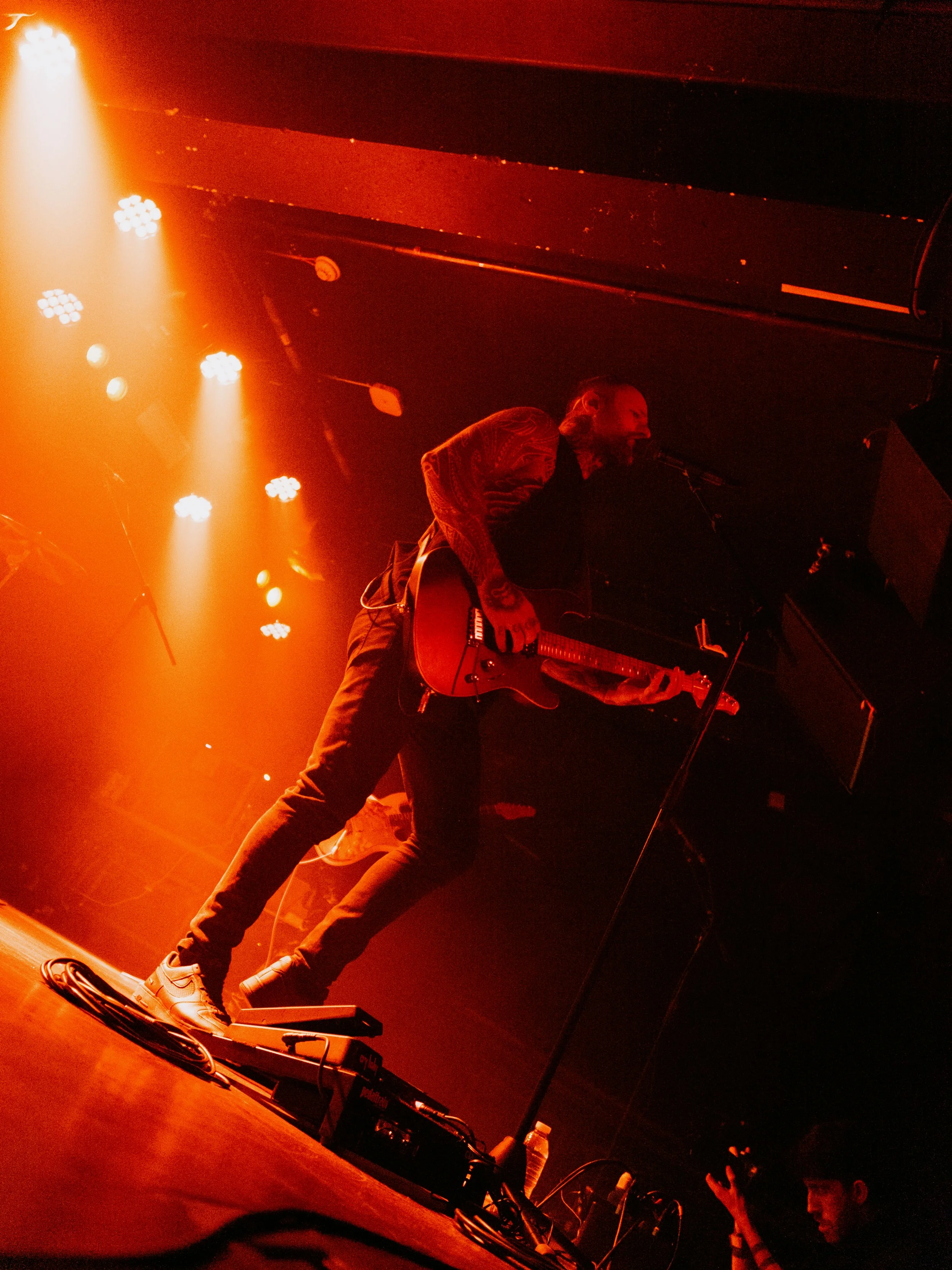 Kris Barras Band &amp; 10 Years Deliver an Emotional Night in Manchester on Final Tour