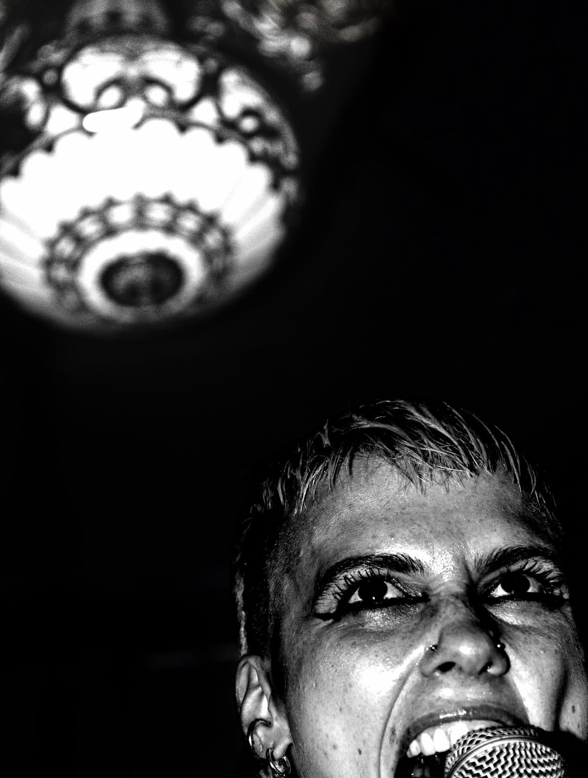 A Night of Defiance and Raw Energy with HAWXX in Manchester