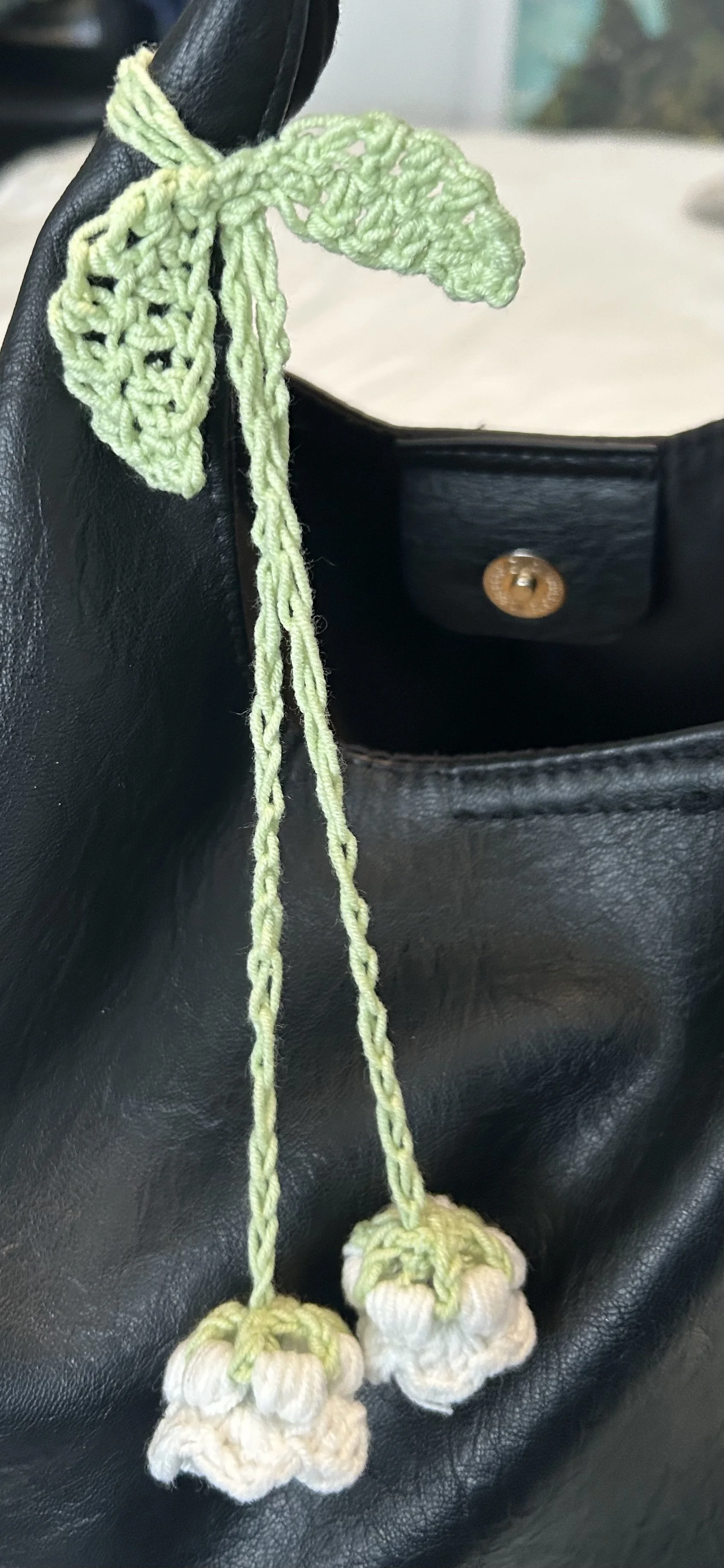 Tulip bag charm.jpeg