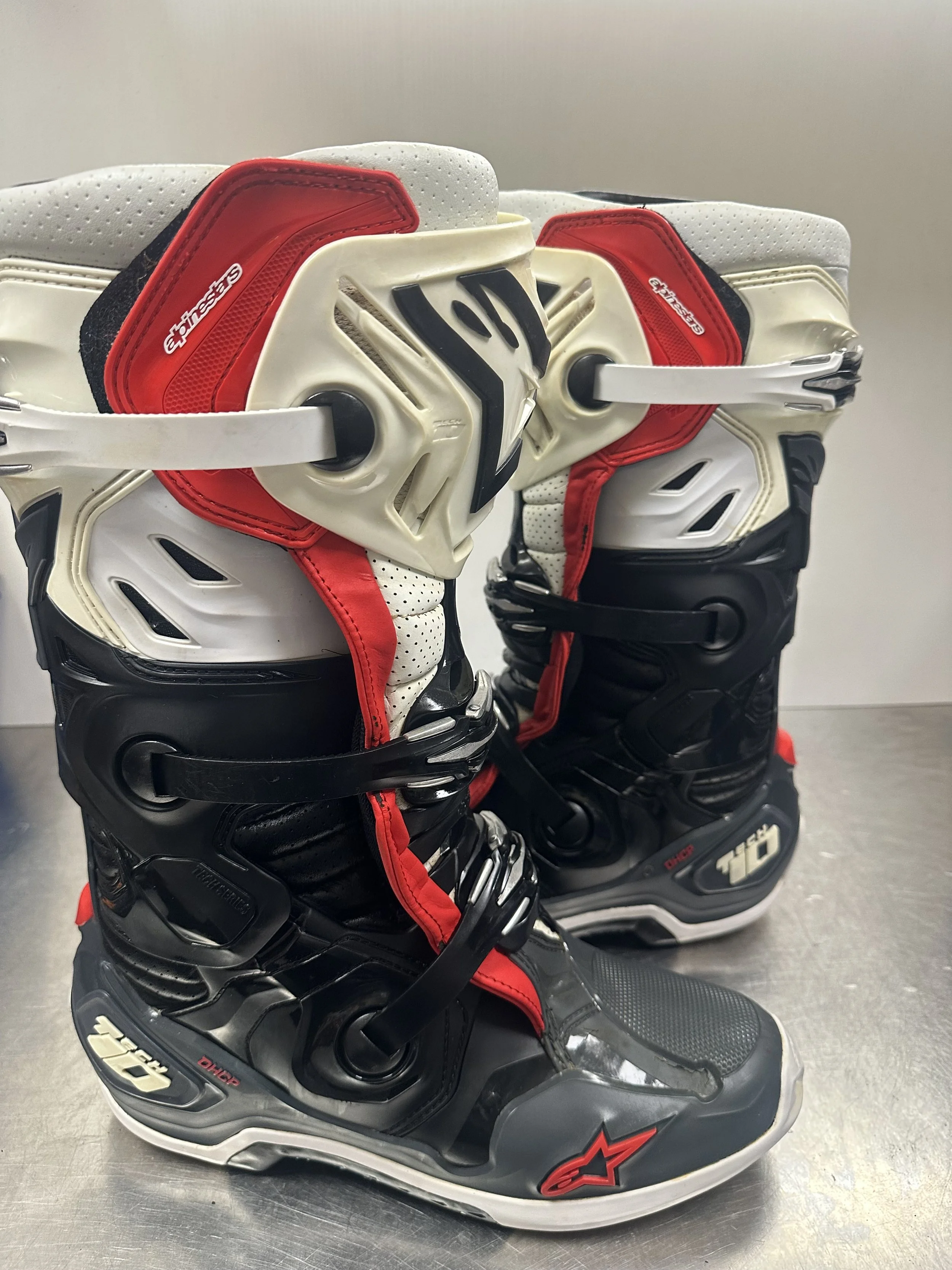 Alpinestars Tech 10 Supervented UK 11