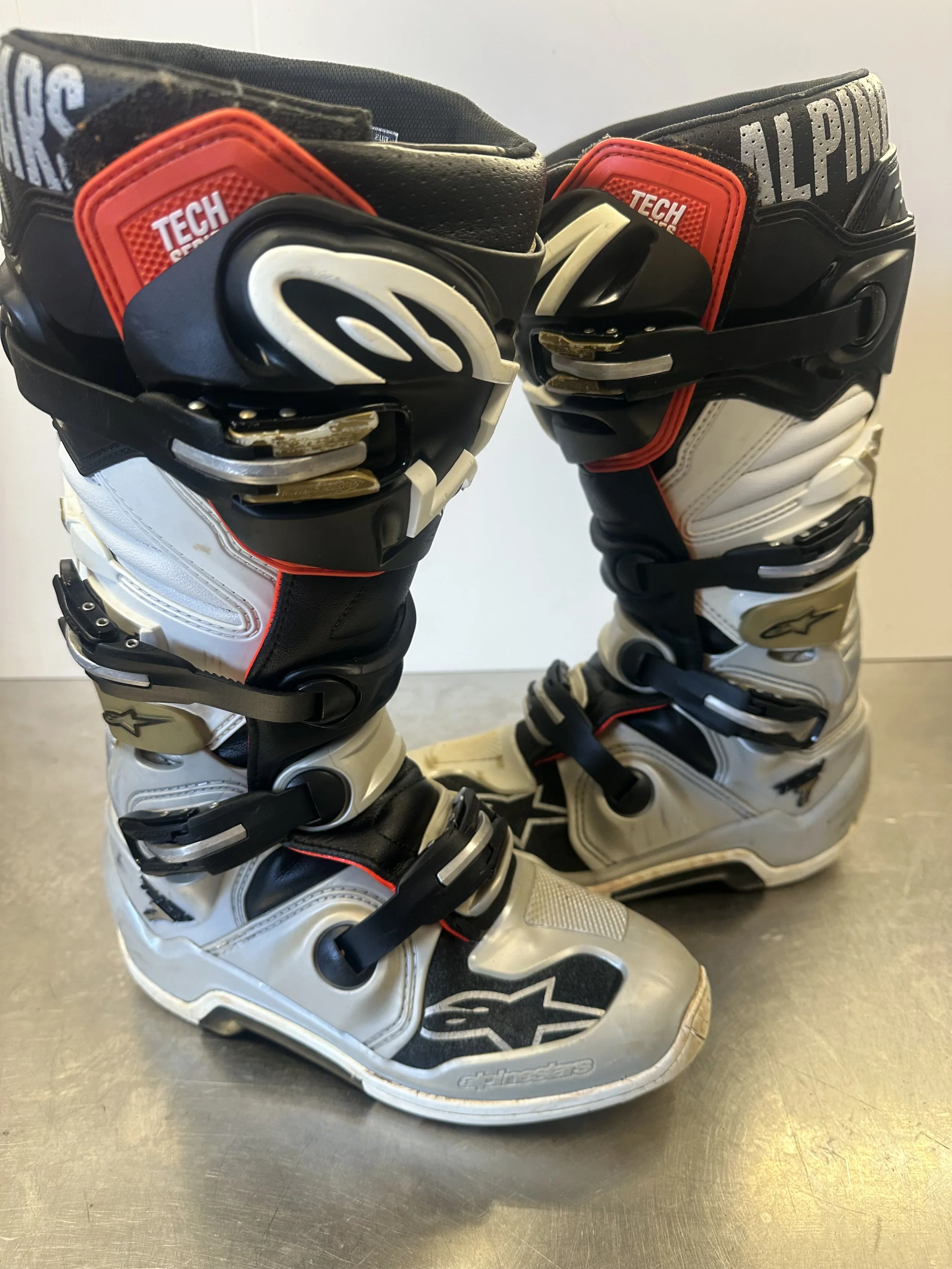 Alpinestars Tech 7 UK 7 Silver Black
