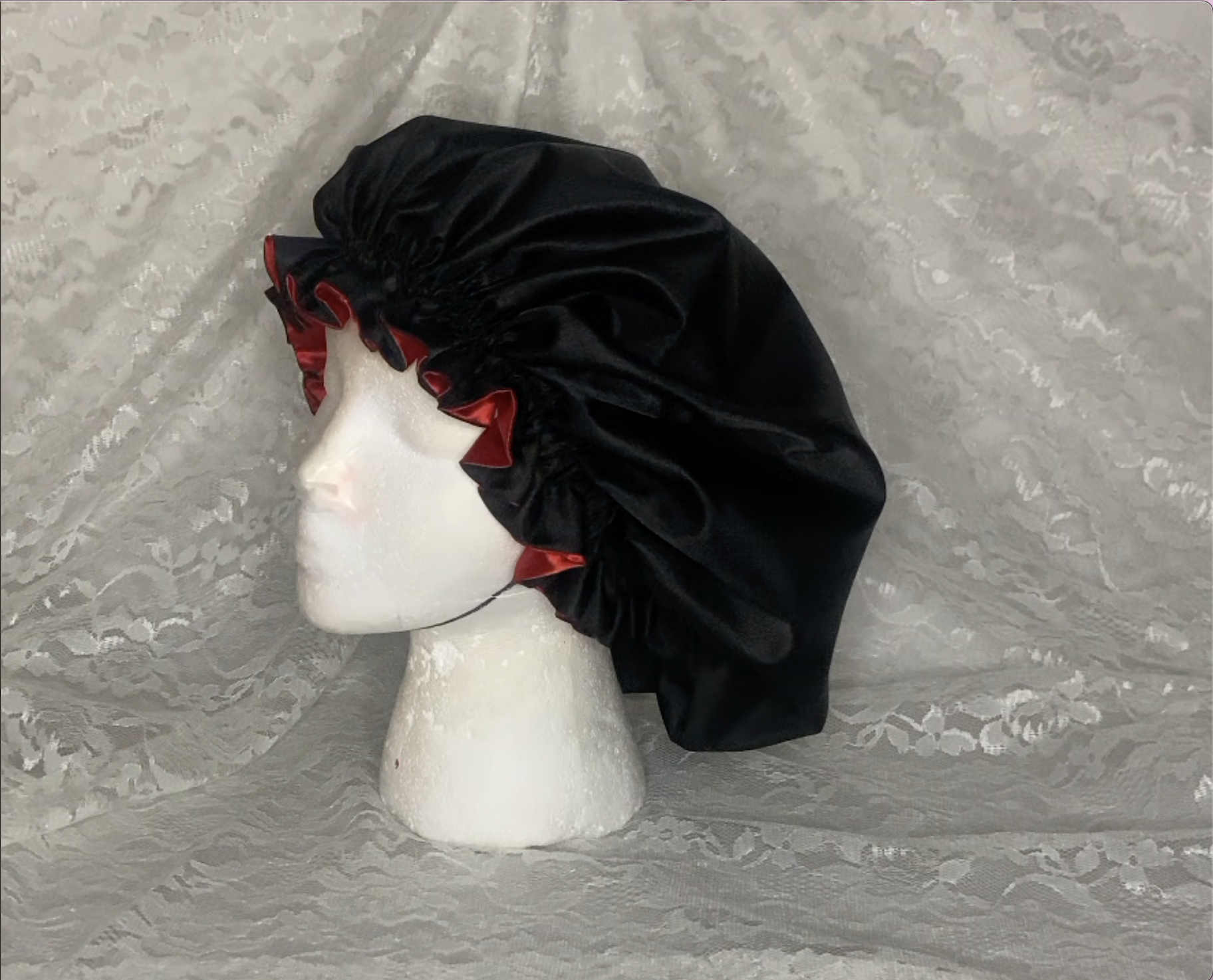 Reversible Satin Bonnet 2.png