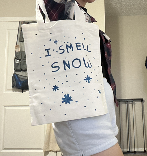I SMELL SNOW TOTE