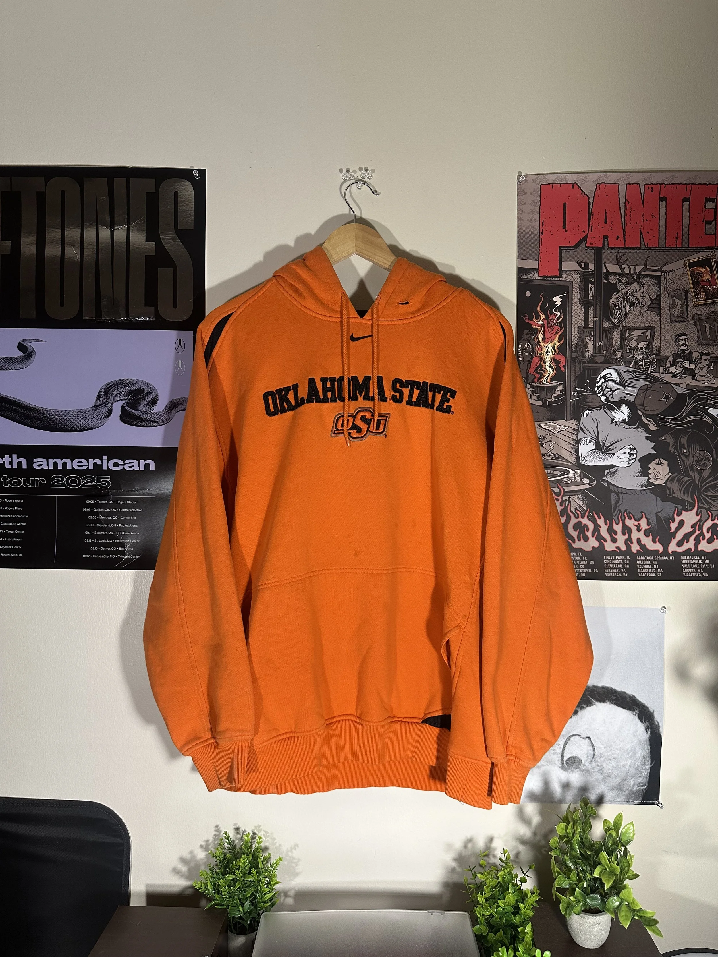 New With Tags Y2k Team Nike Oklahoma State Center Swoosh Hoodie 15 (3).jpeg