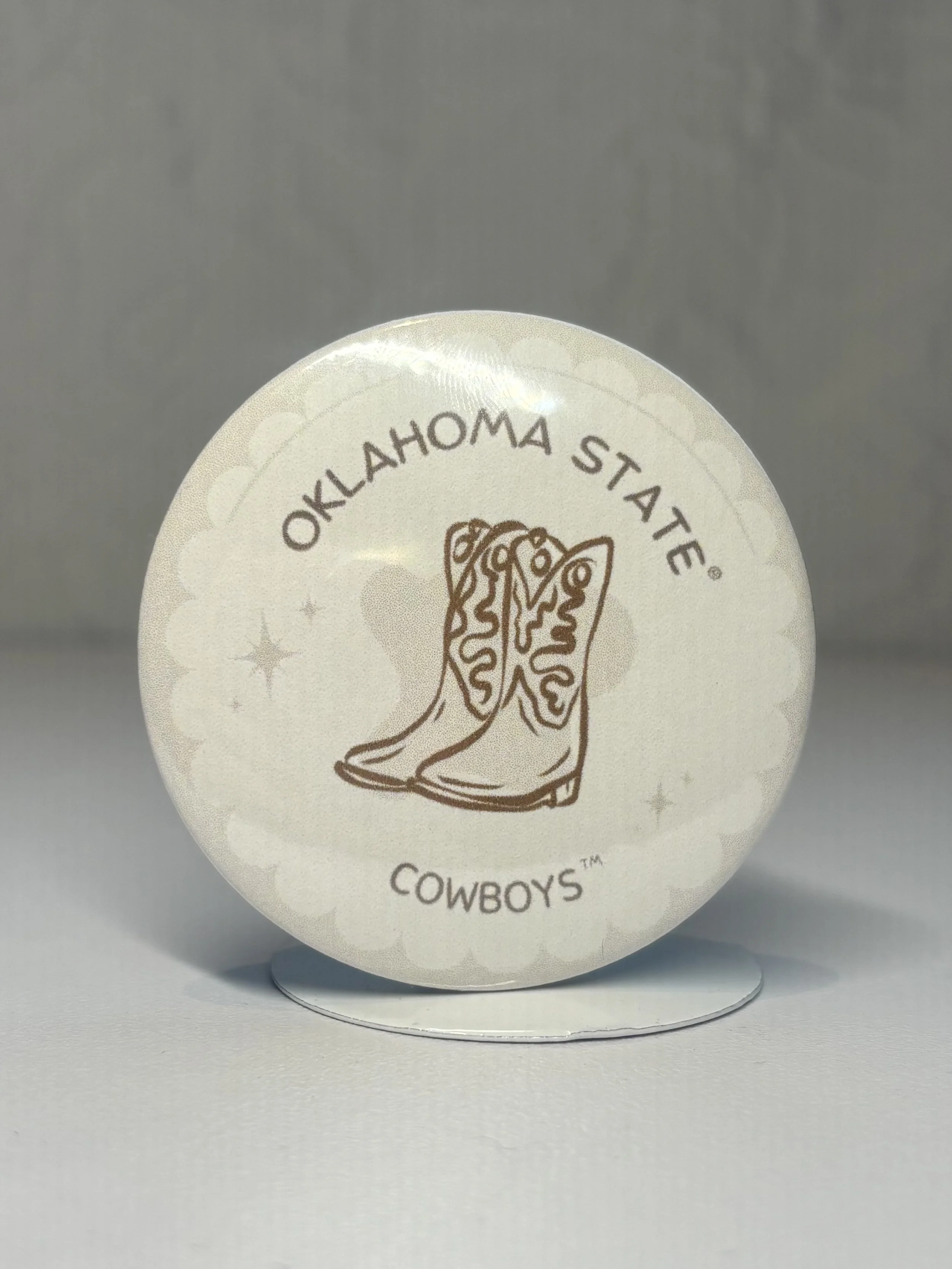 TAN OKSTATE COWBOYS PIN