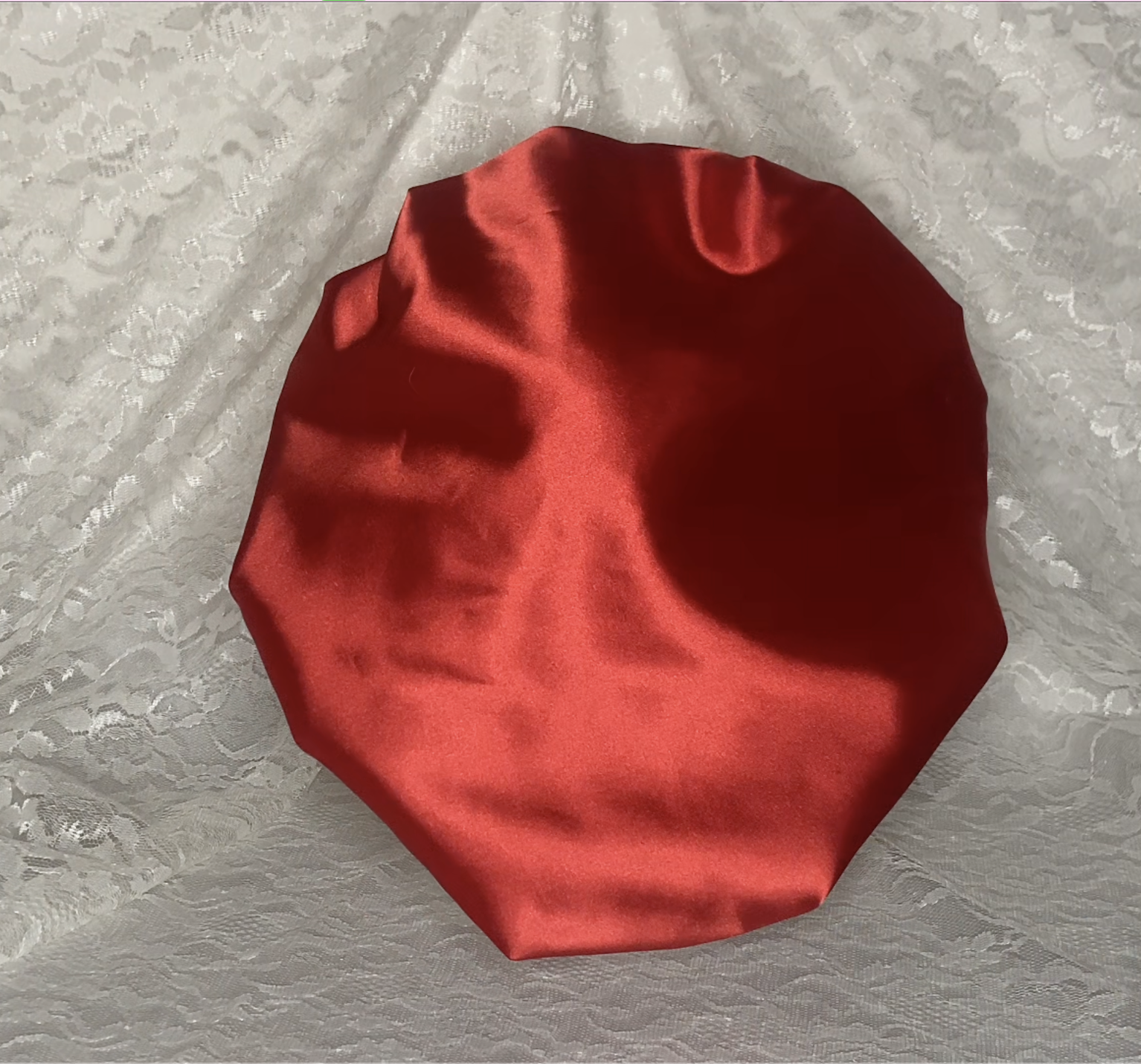 Reversible Satin Bonnet 20.png
