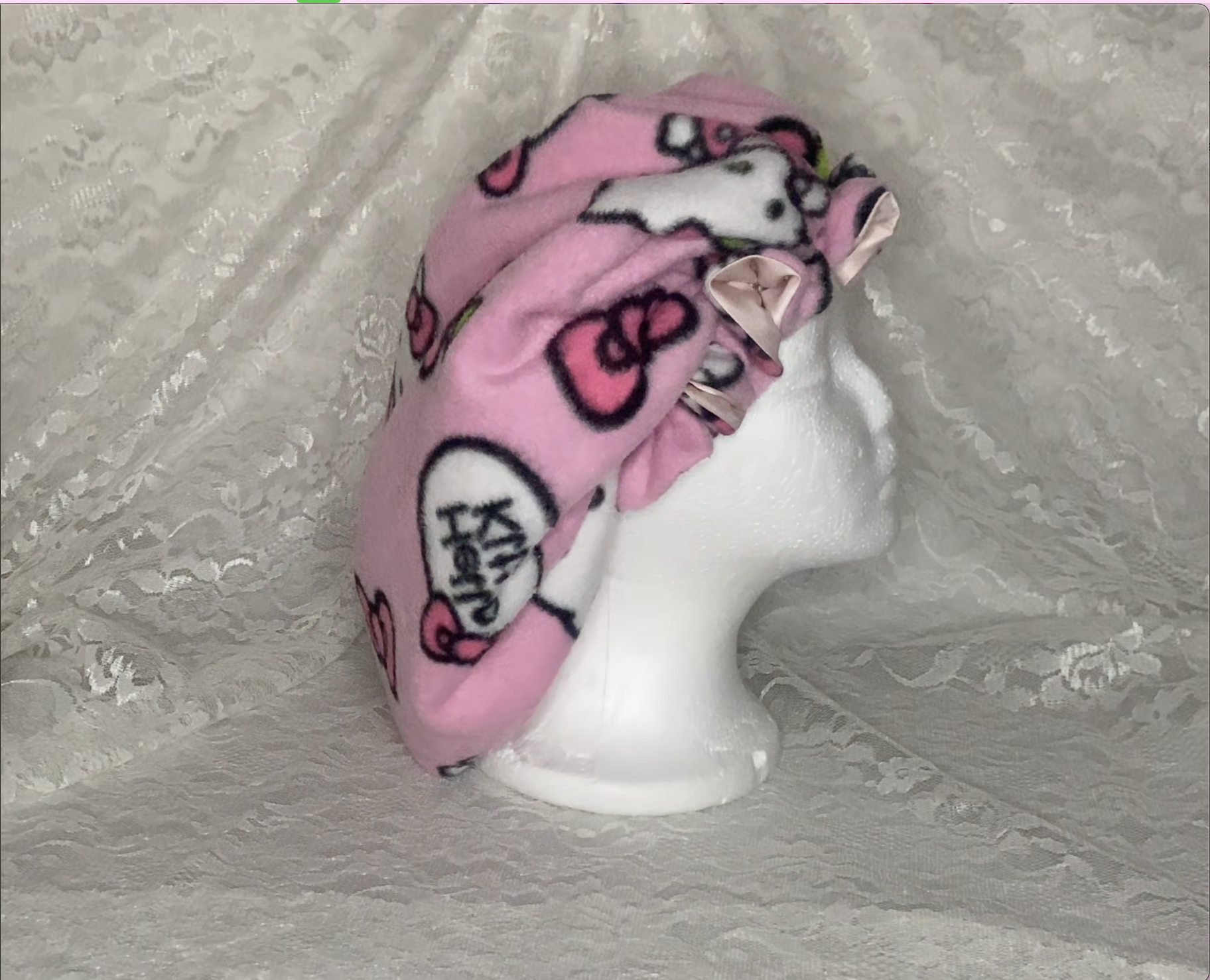 Satin Lined Hello Kitty Bonnet 3.png