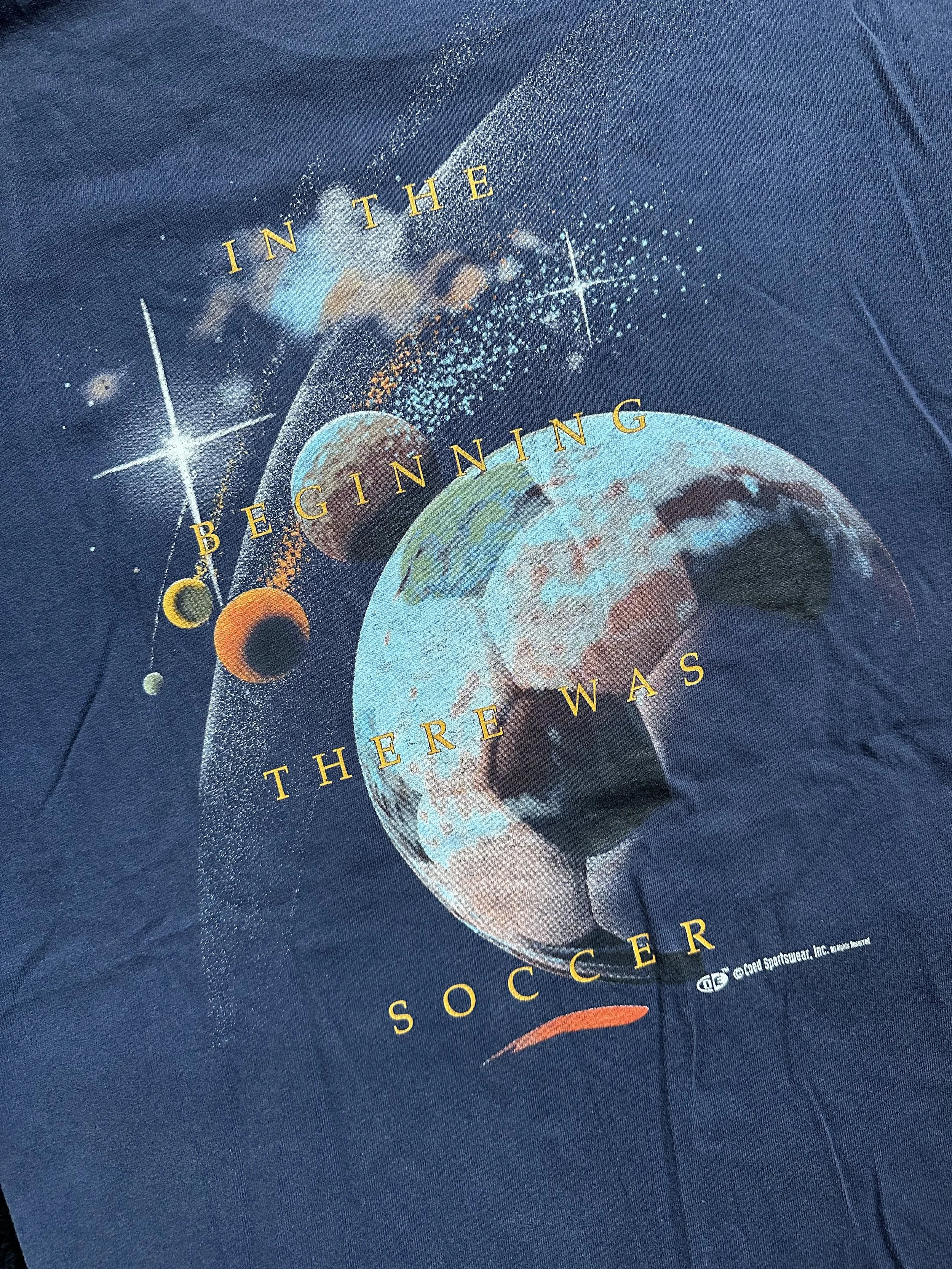 VINTAGE 90'S "HAFTA PLAY SOCCER" SPORTSWEAR TEE