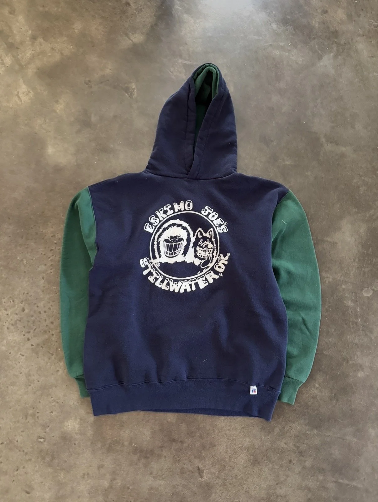 124. 90S NAVY AND GREEN RA ESKIMO JOES HOODIE
