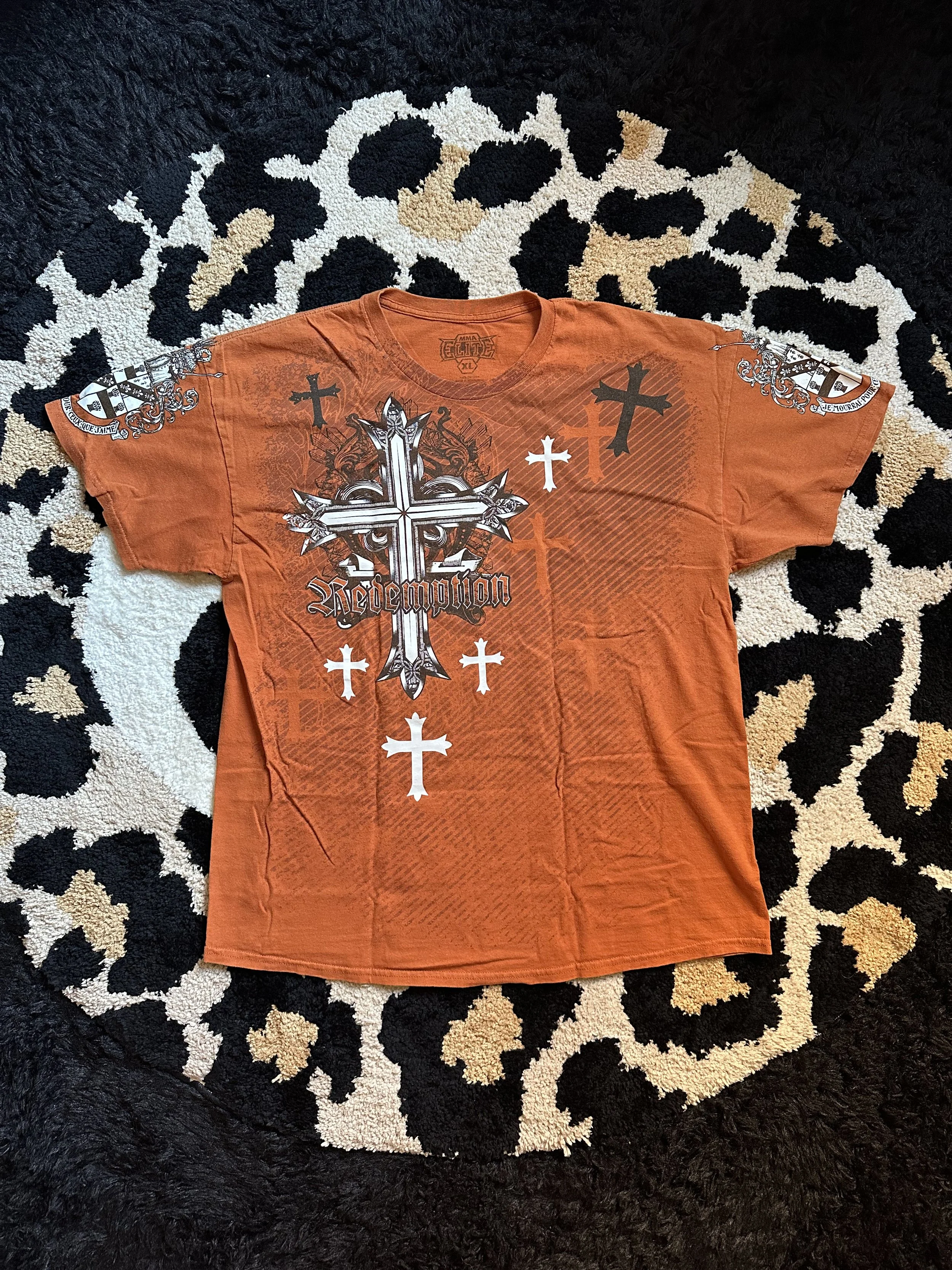 2000'S MMA ELITE REDEMPTION CROSS TEE