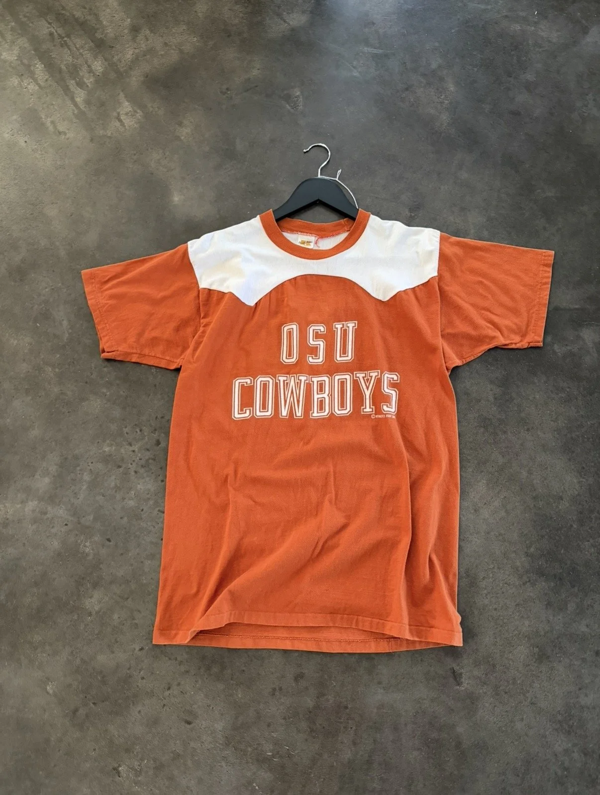 116. 70S RUSSELL ATHLETIC OSU COWBOYS COLORBLOCKED T-SHIRT
