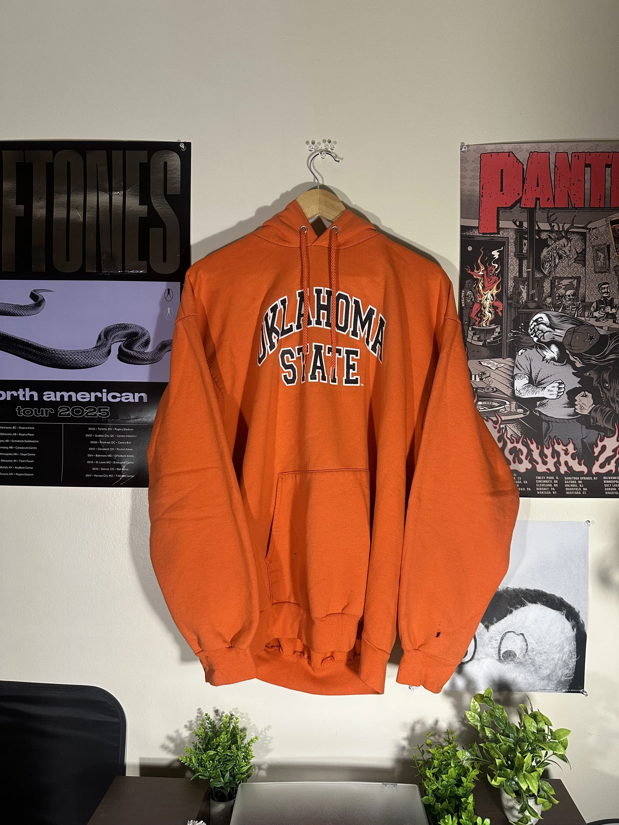 Vintage 90's Black Embroidered OSU Cowboys Pistol Pete Crewneck 19 (3).jpeg