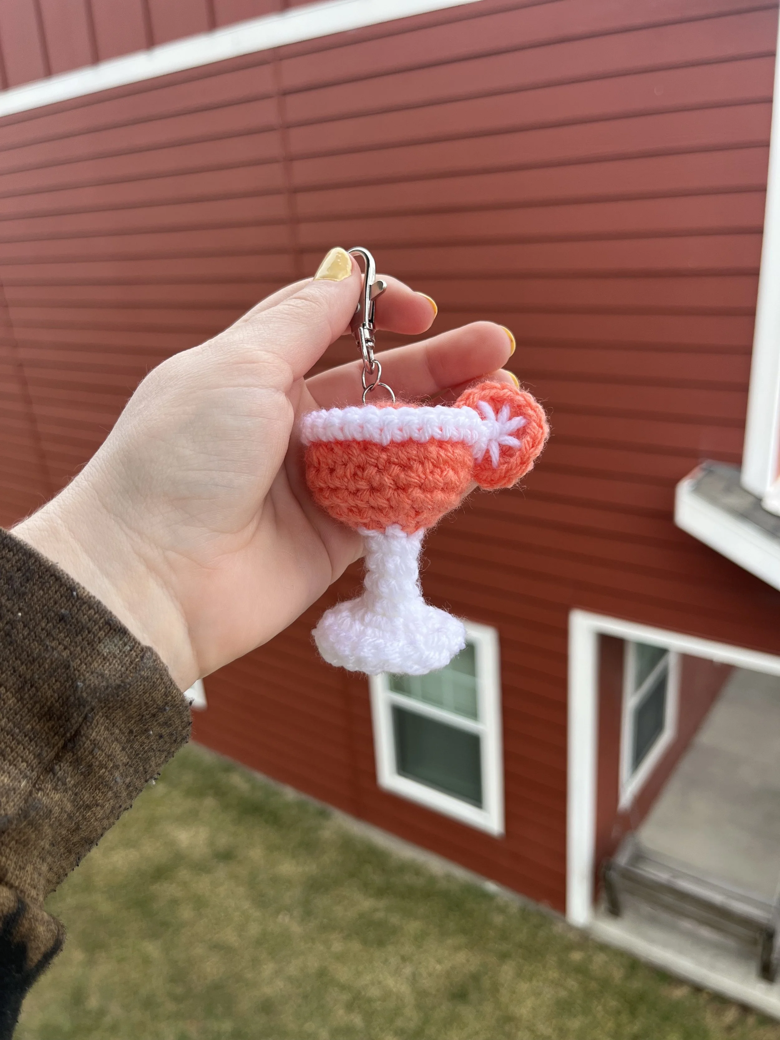 CROCHET COCKTAIL KEYCHAIN
