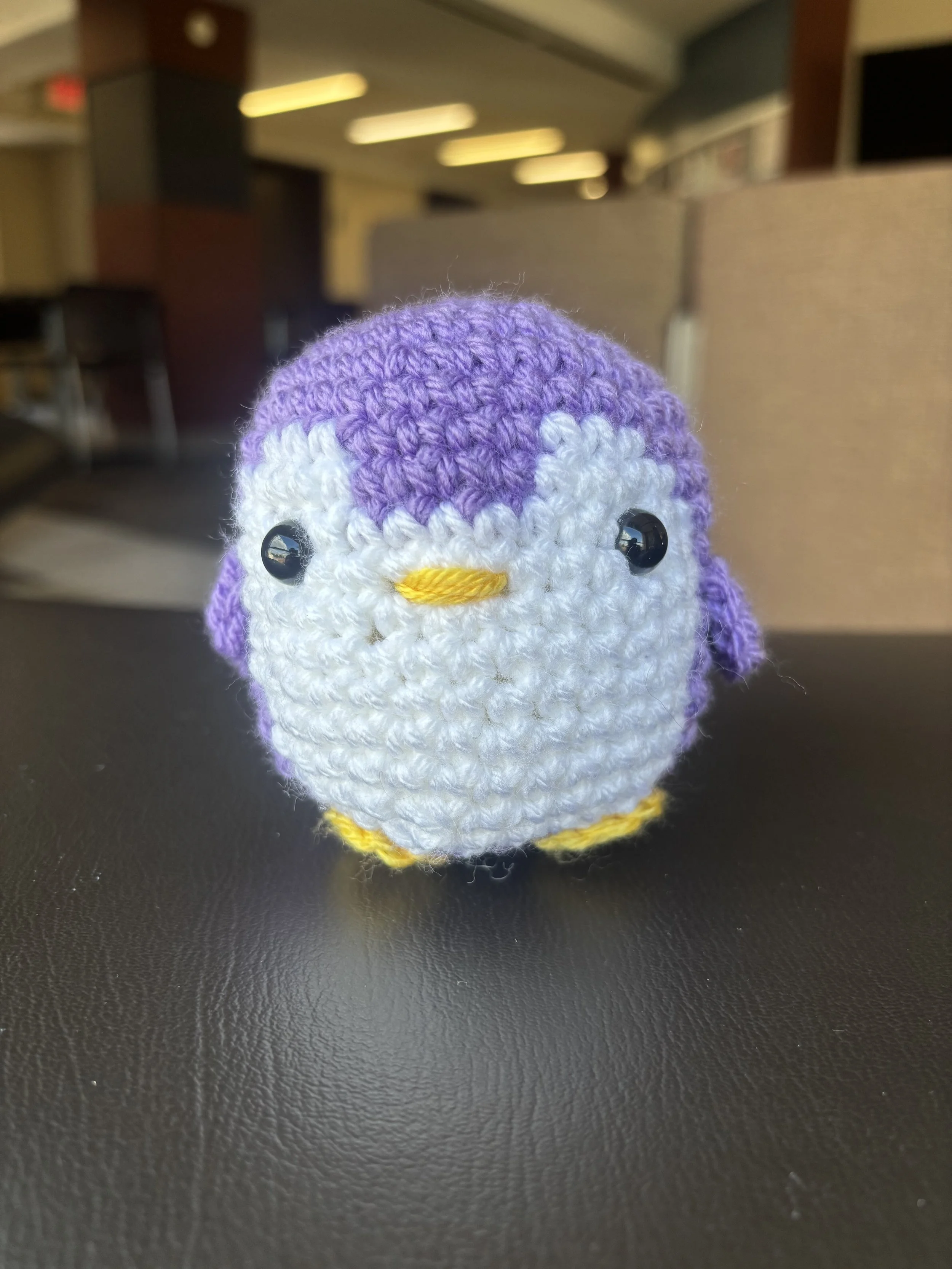 crochet penguin 2.jpeg