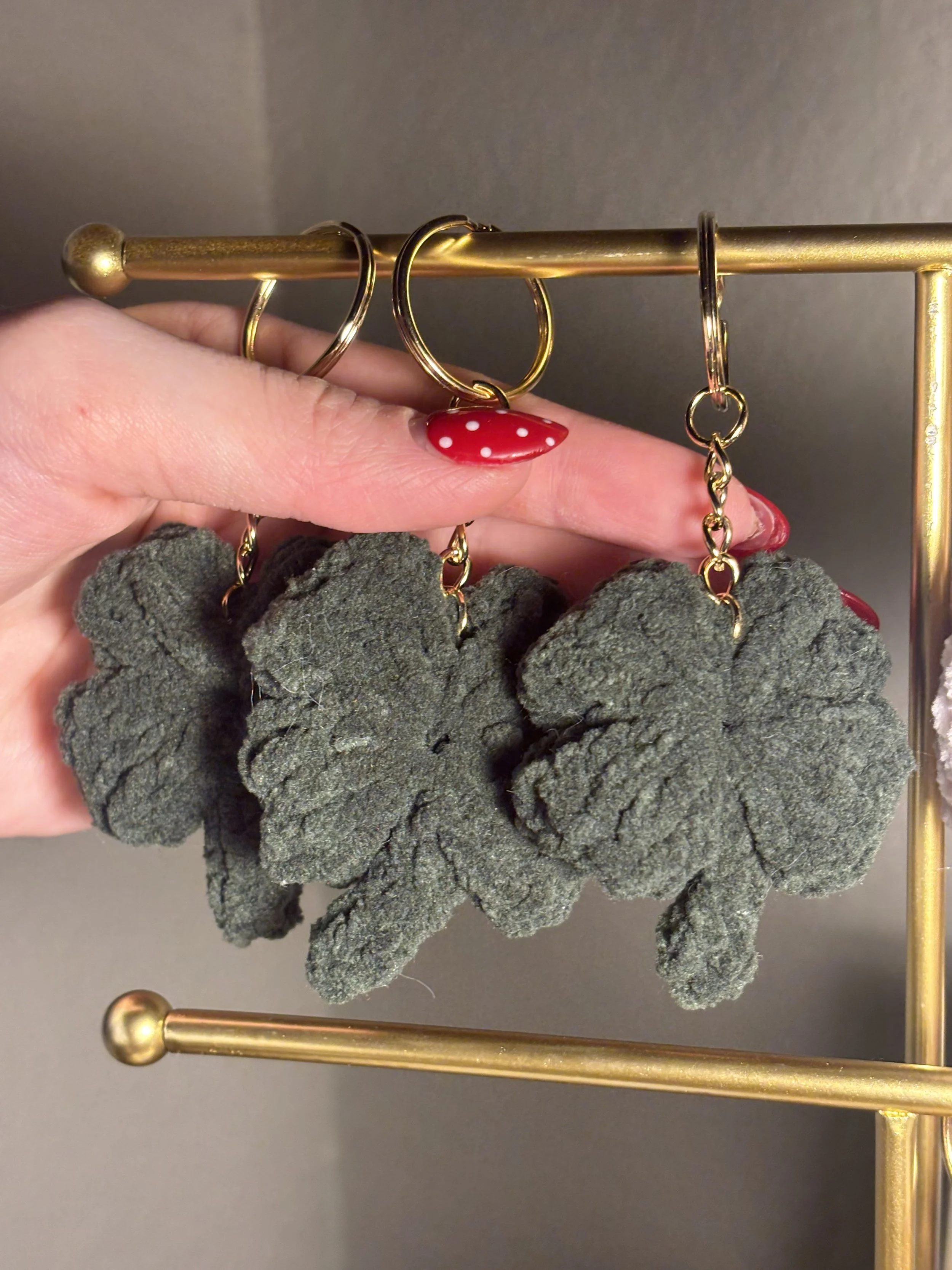 clover keychain 3.jpg