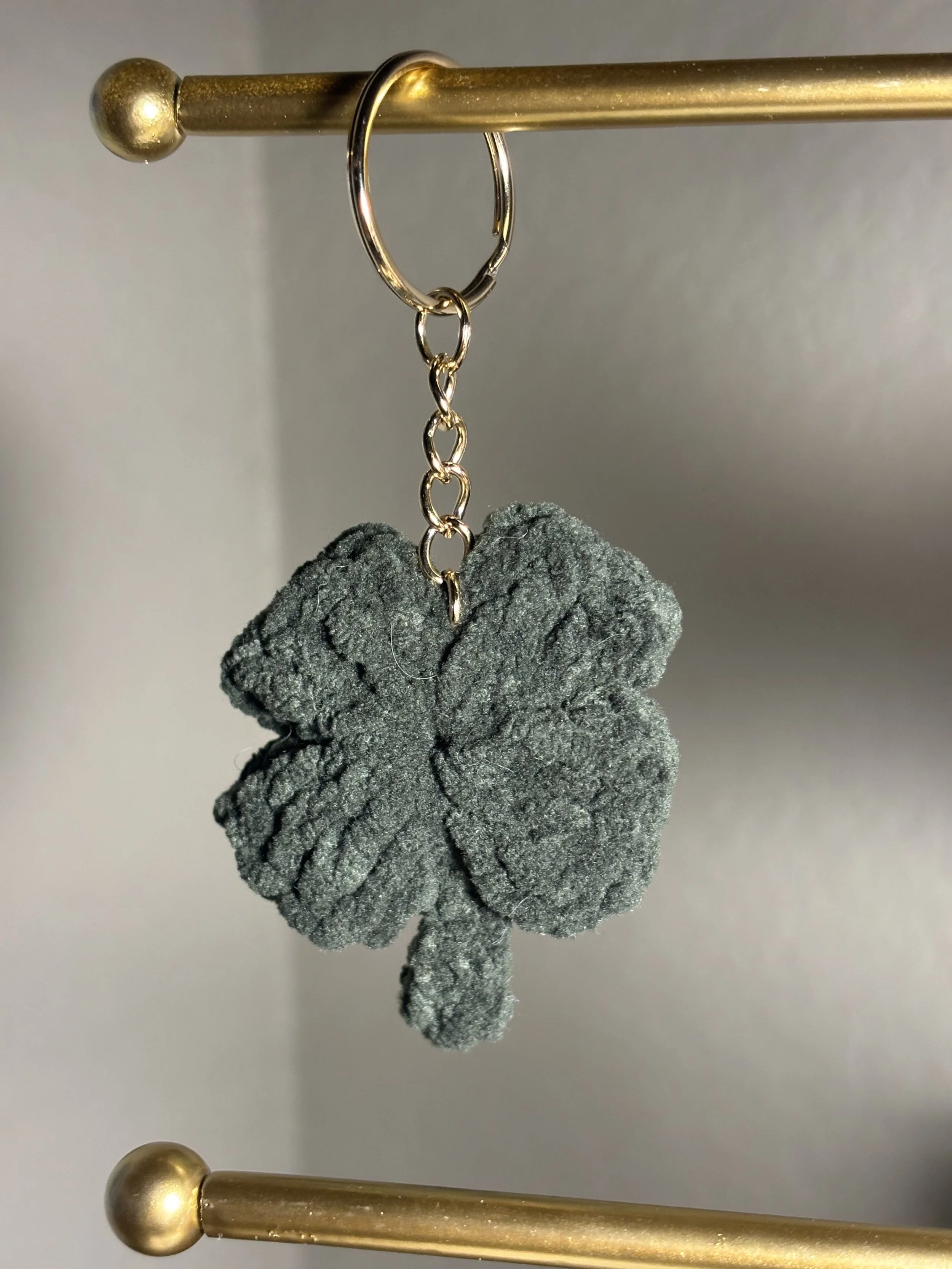 clover keychain 1.jpg
