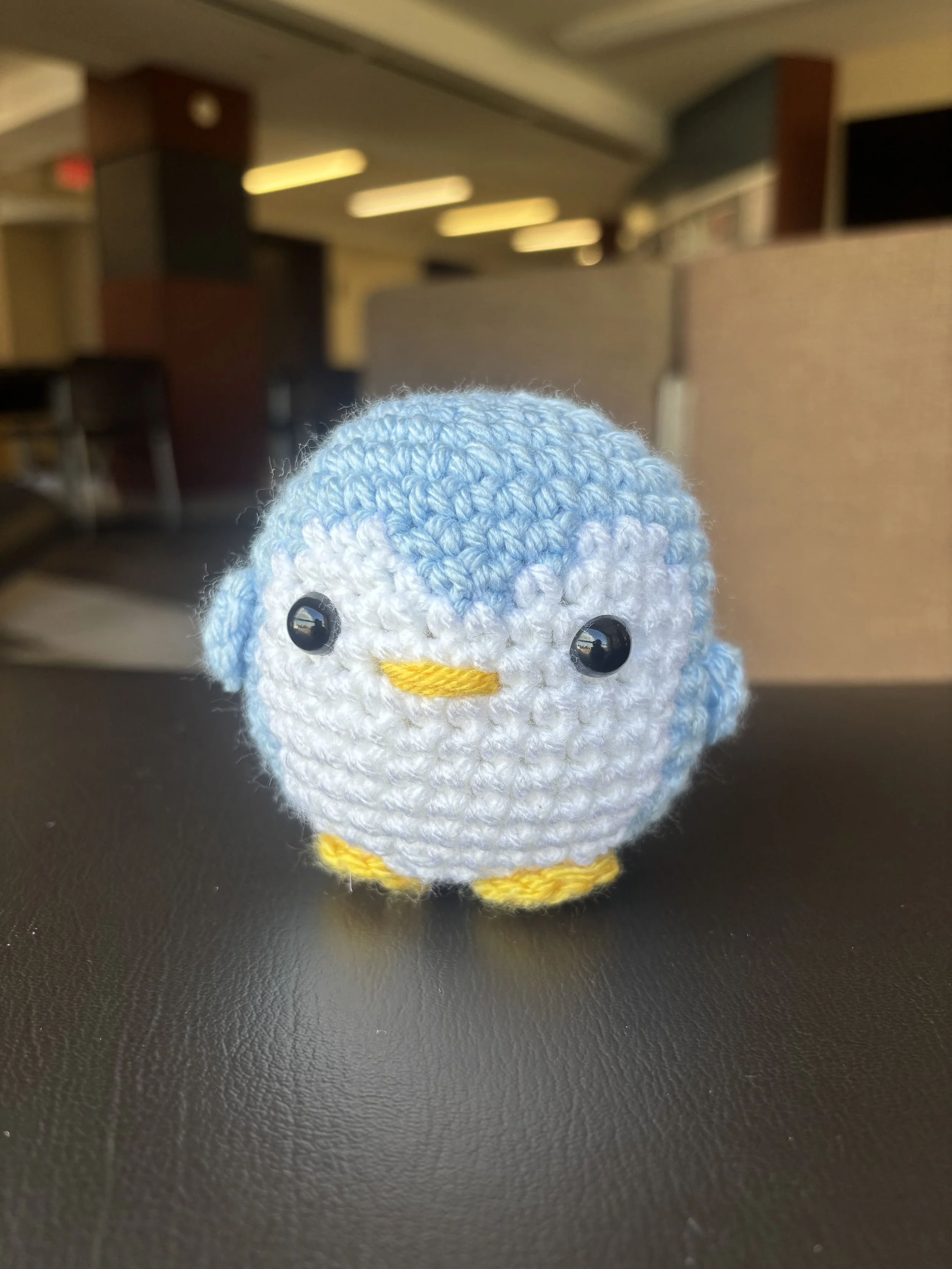 CROCHET PENGUIN