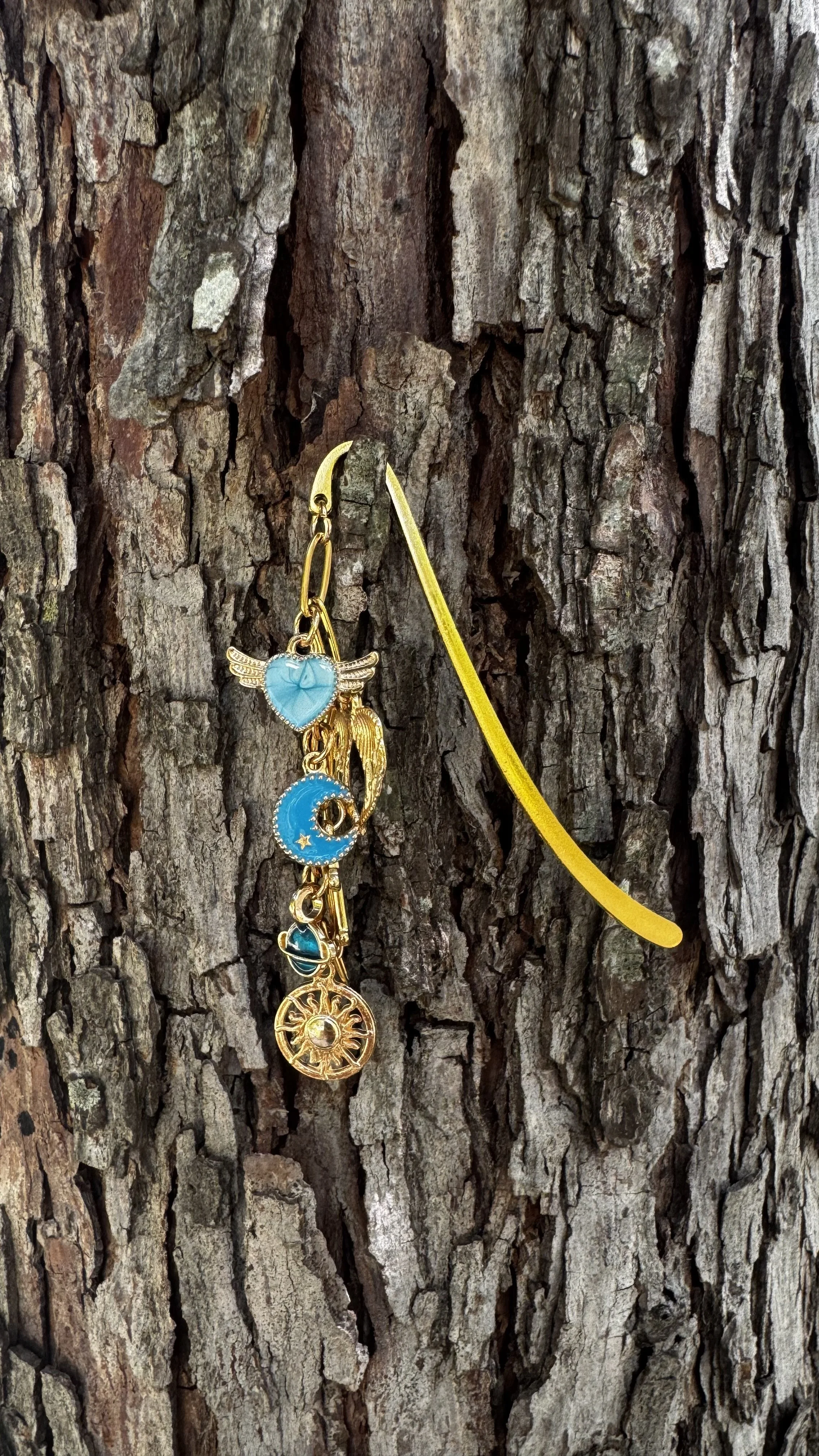 CELESTIAL HEART CHARM BOOKMARK