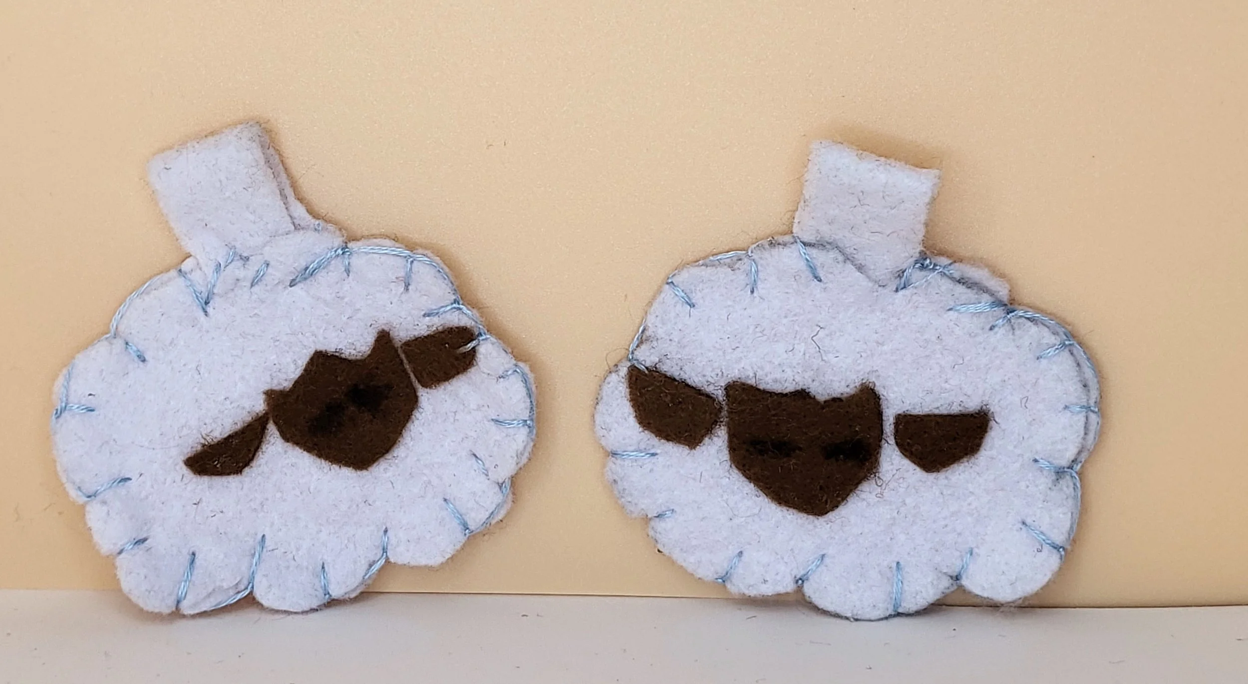 Felt Keychain Sheep.jpg