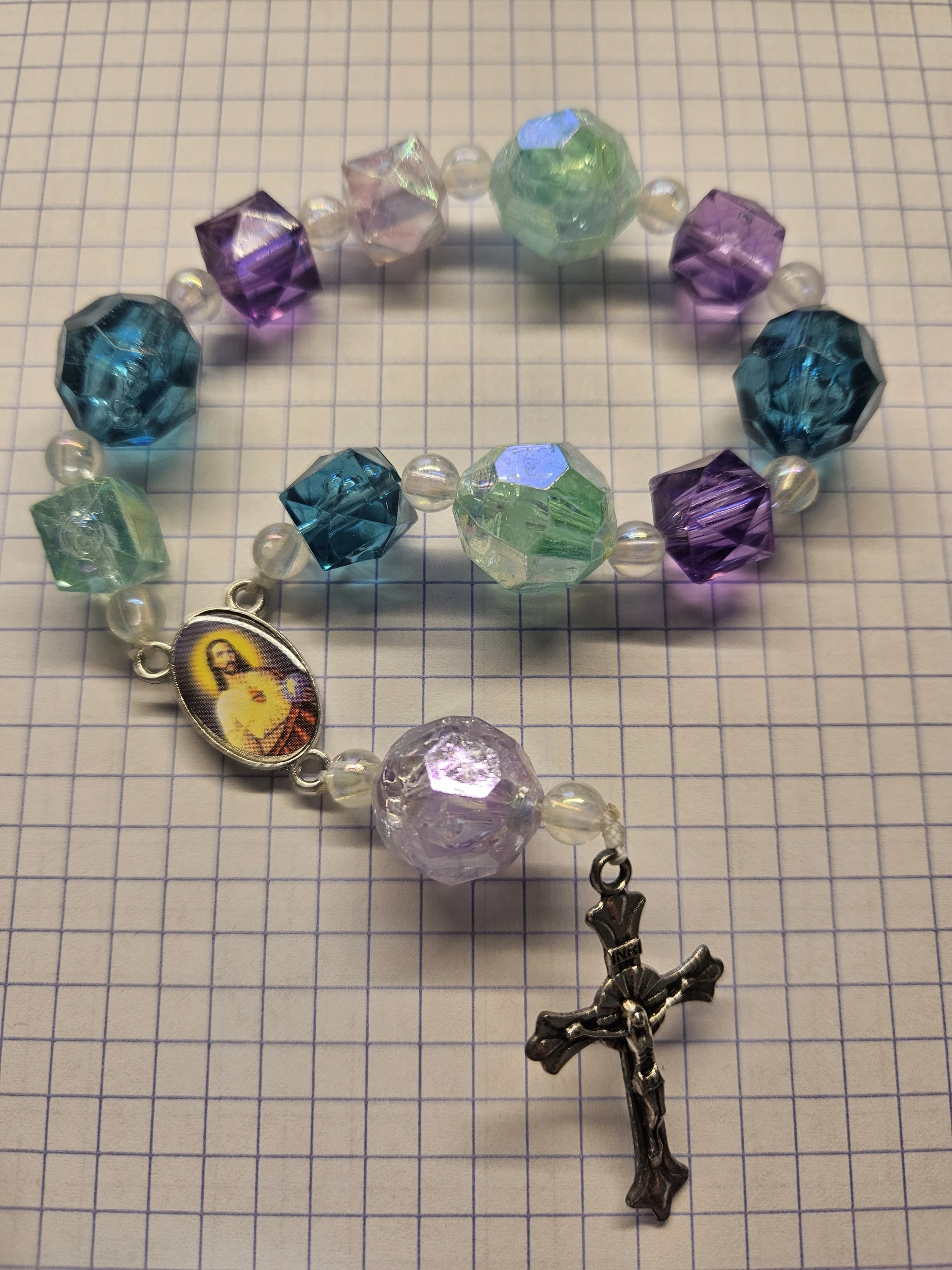 PLASTIC GEM CHAPLET