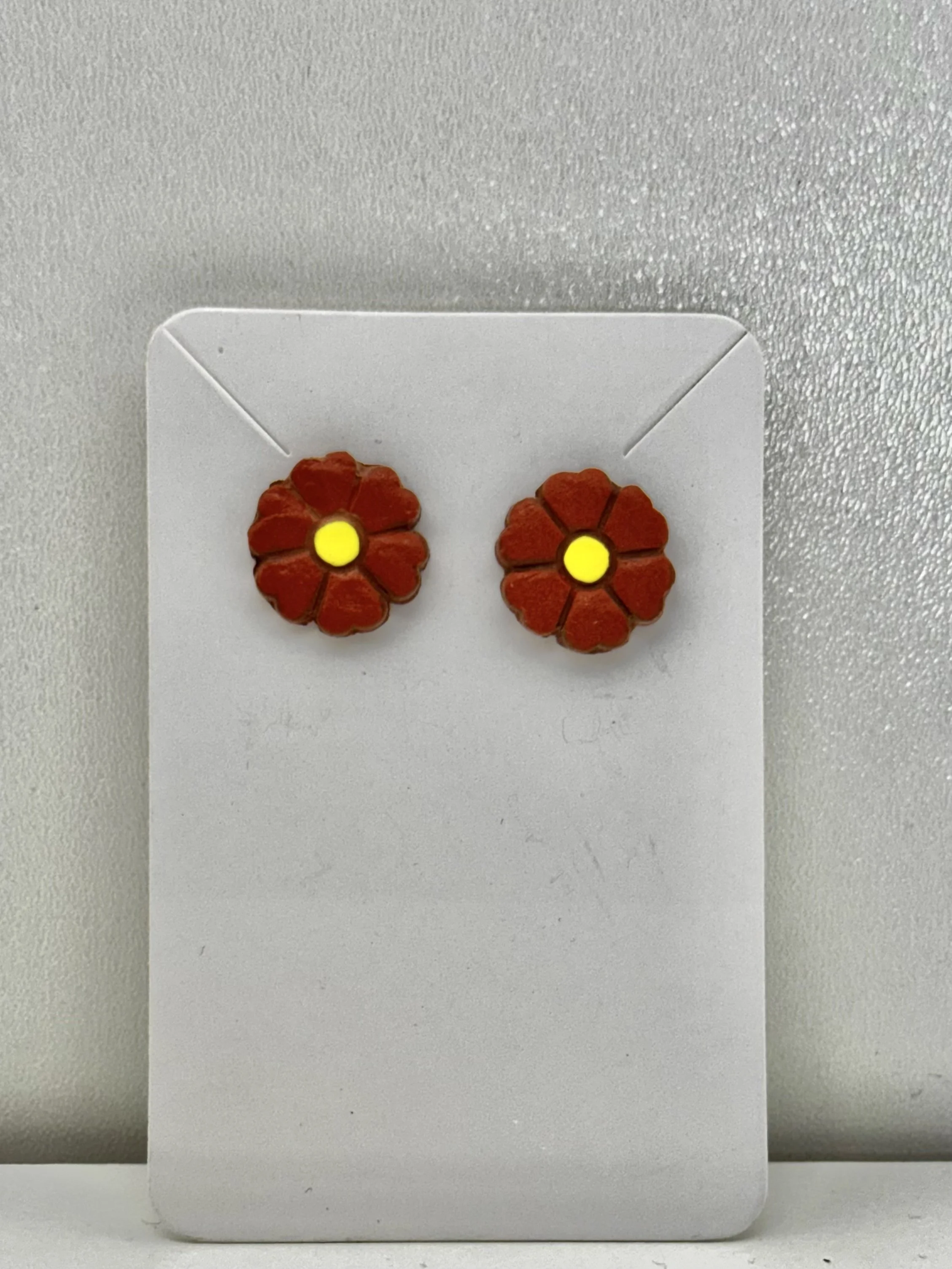 Sunburst Daisy Studs.jpeg