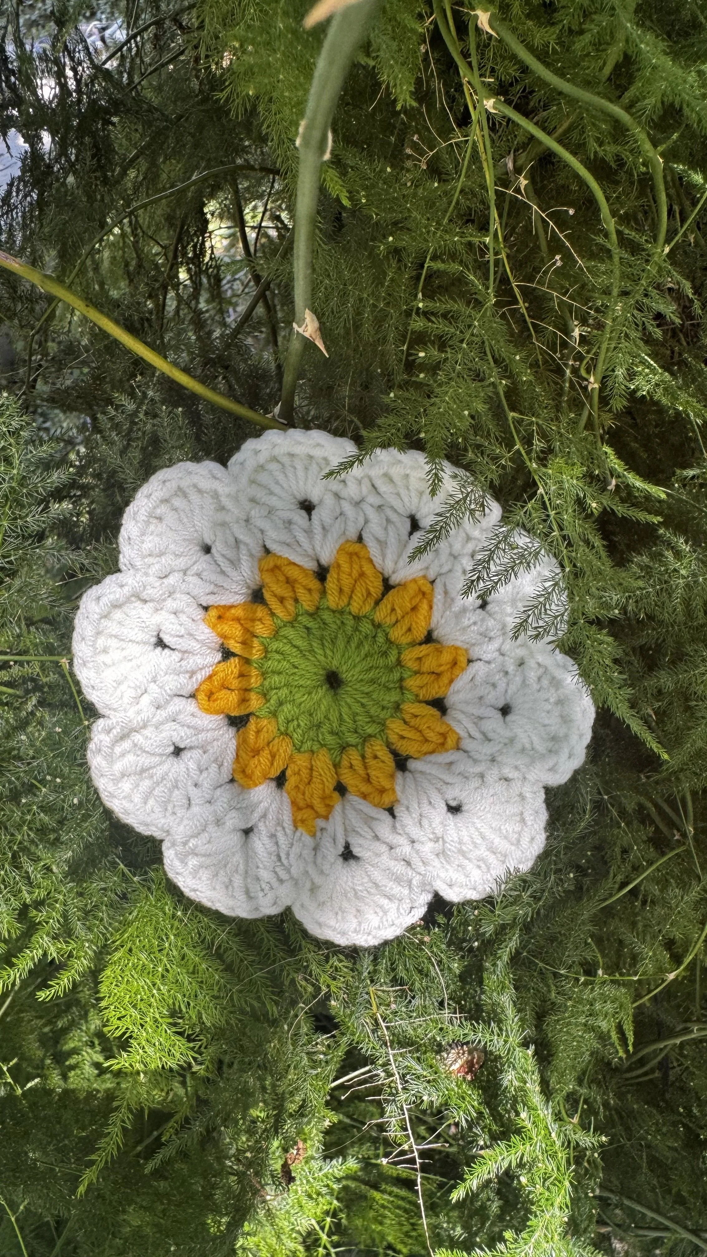 SUNNY BLOOM CROCHET COASTER