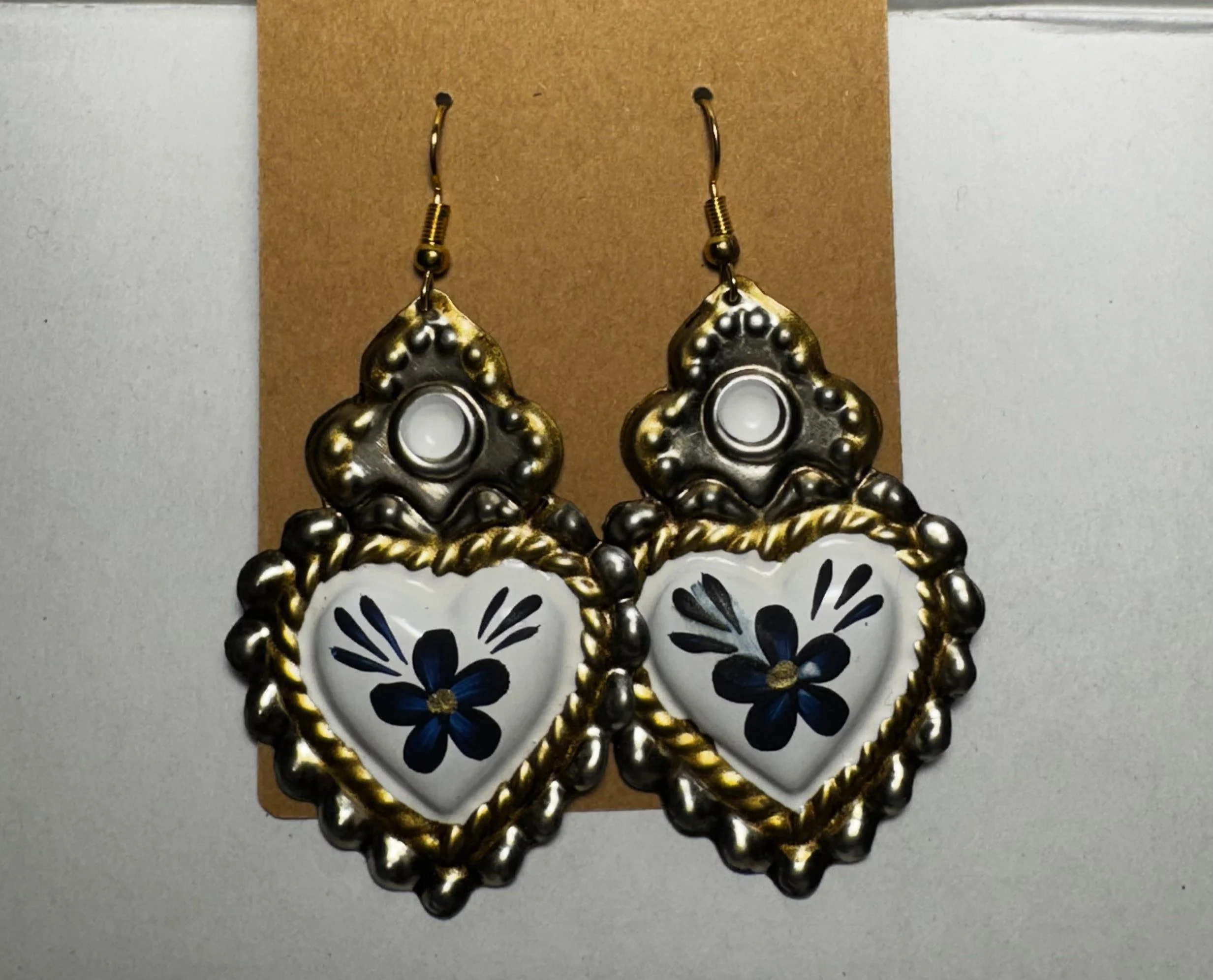 FLOR DEL CORAZON EARRINGS