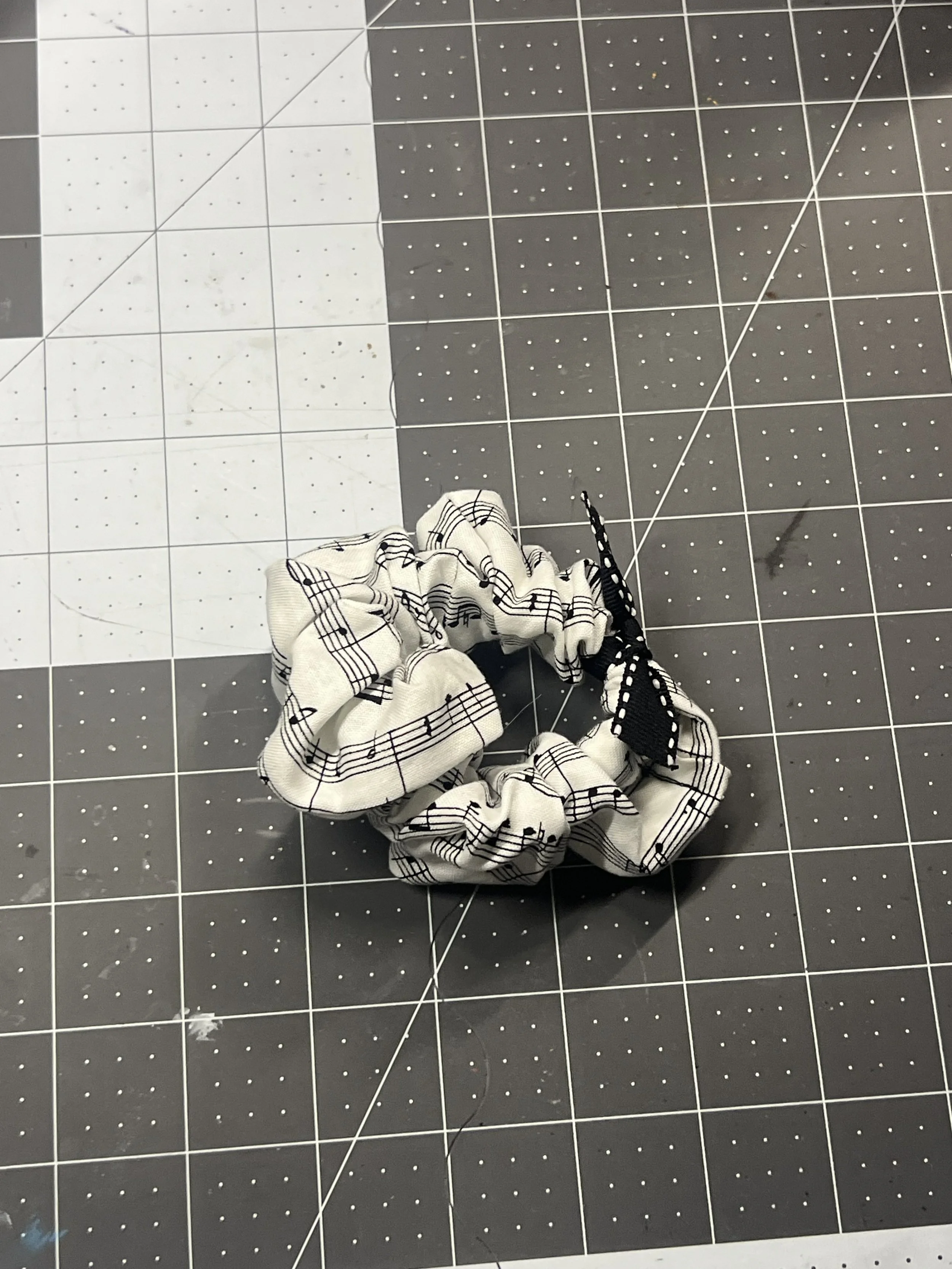 Sheet Music Scrunchie.jpeg