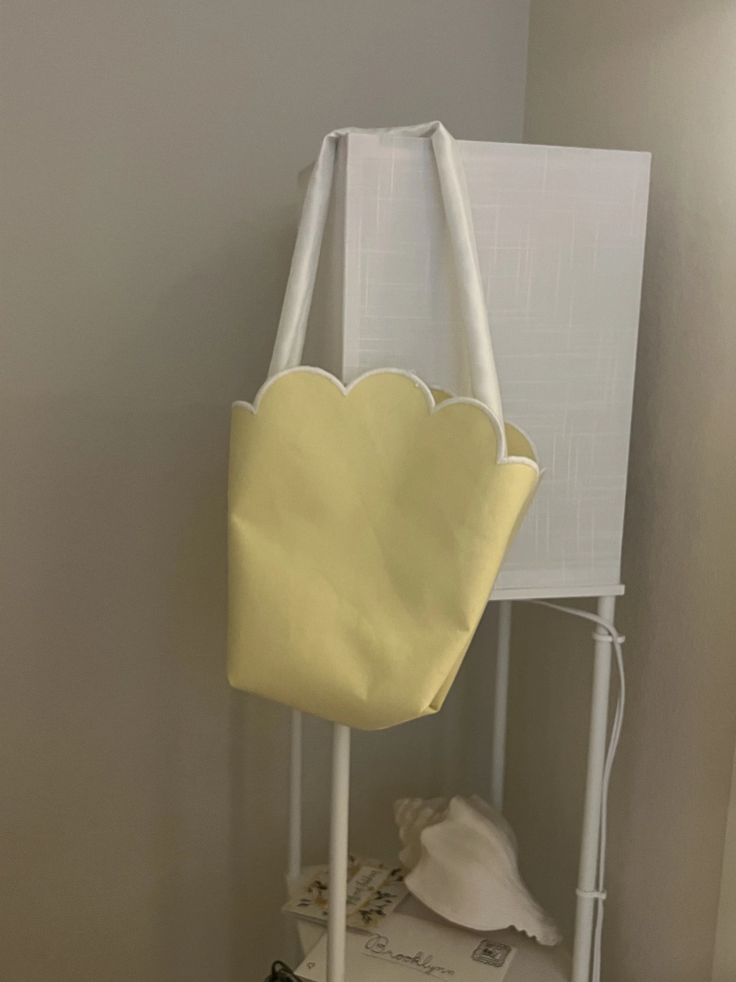 Cloud_Bag_1.jpg