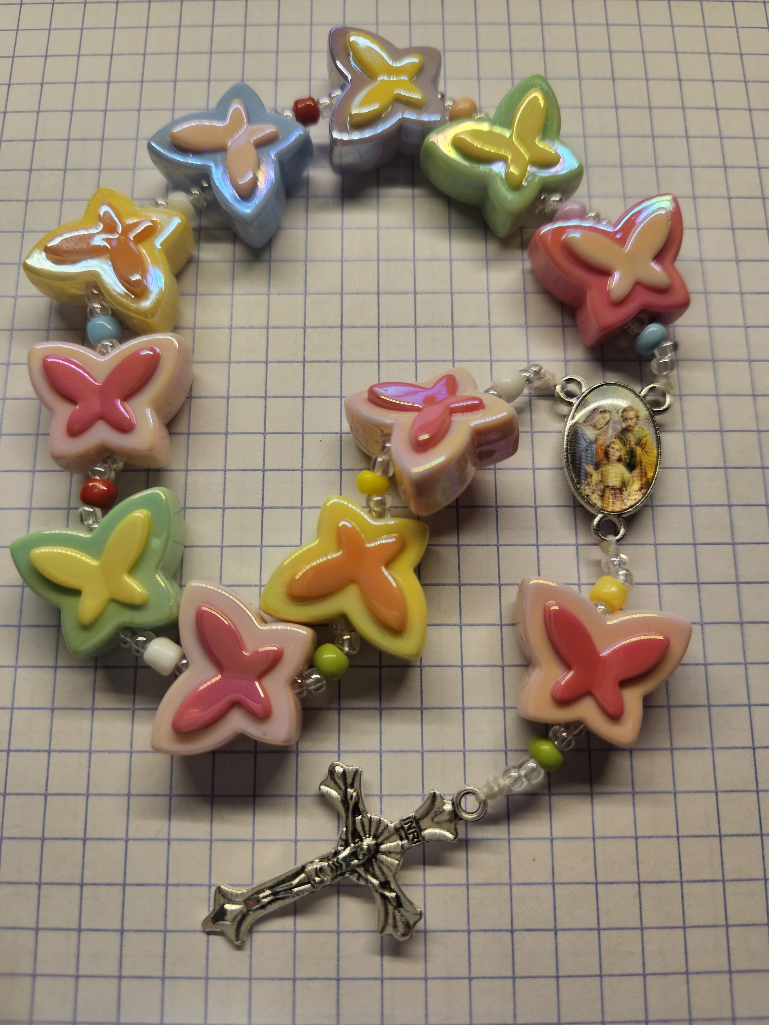 BUTTERFLY LOOP CHAPLET