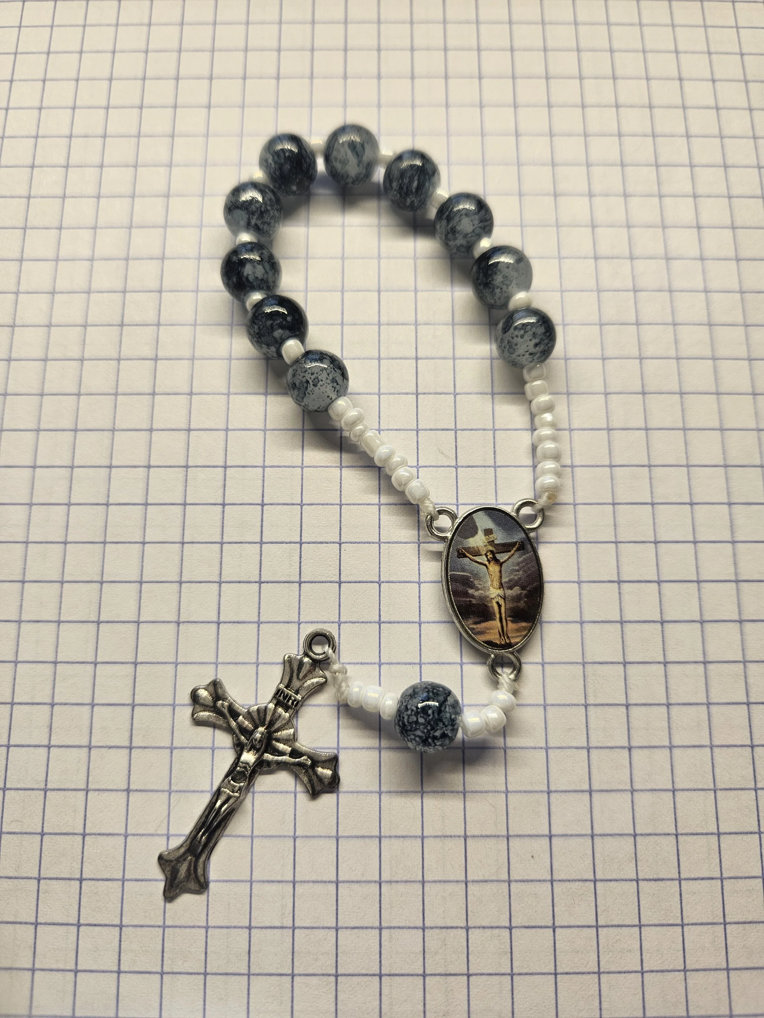 GREY CRUCIFIXTION CHAPLET