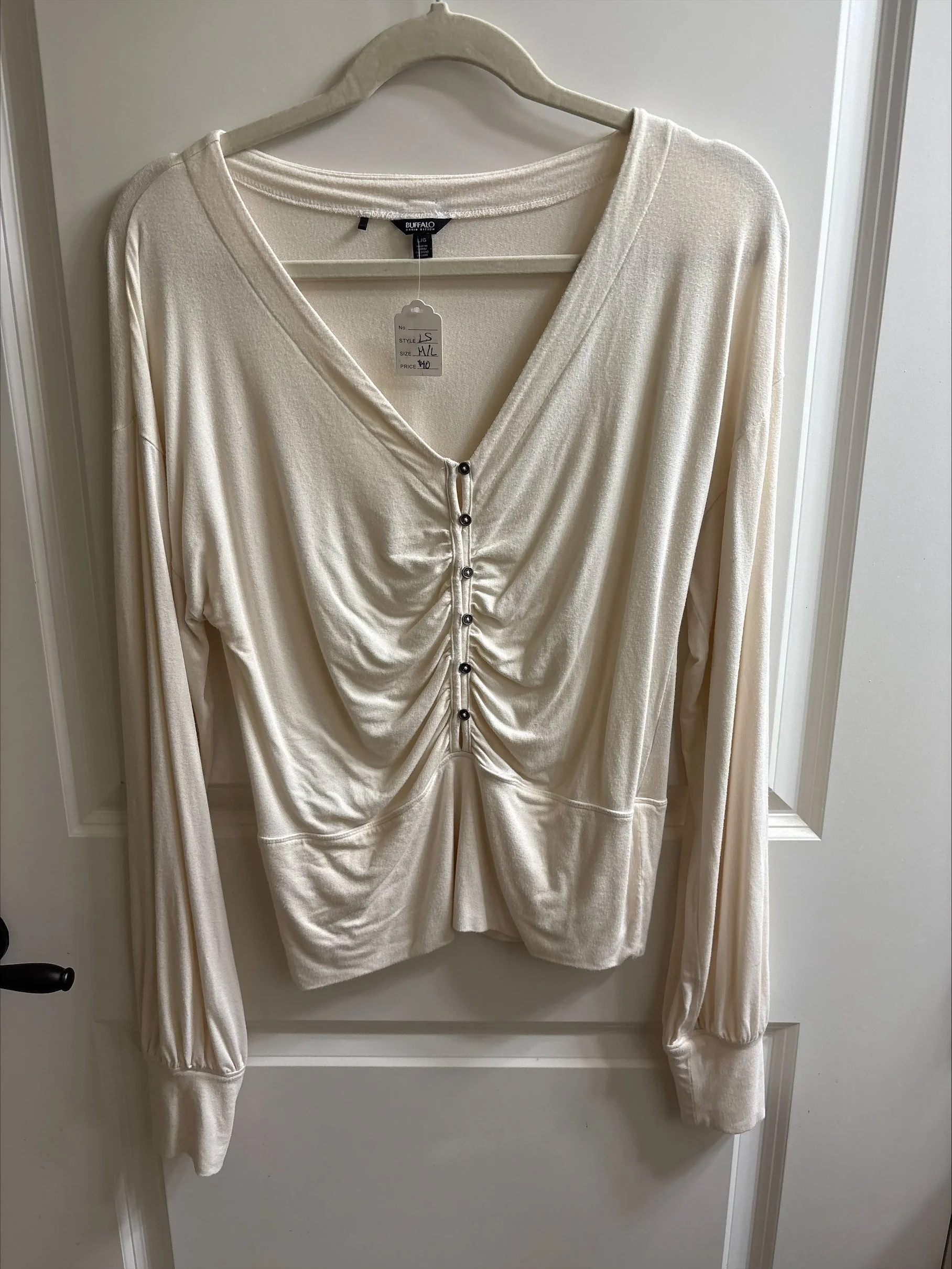 WOMENS LONG SLEEVE BUTTON DOWN
