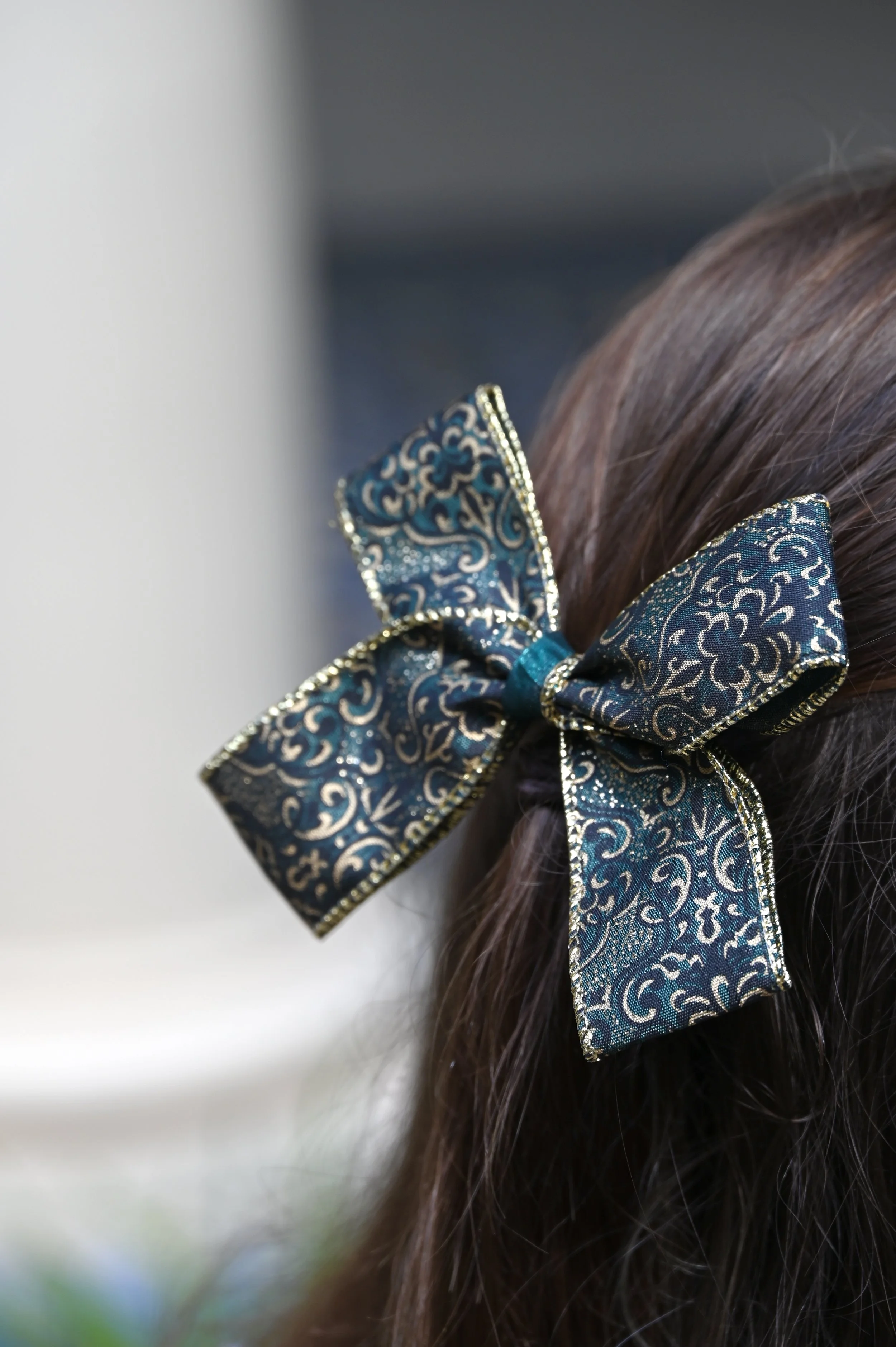 Emerald and Gold Butterfly Bow part 1.jpeg