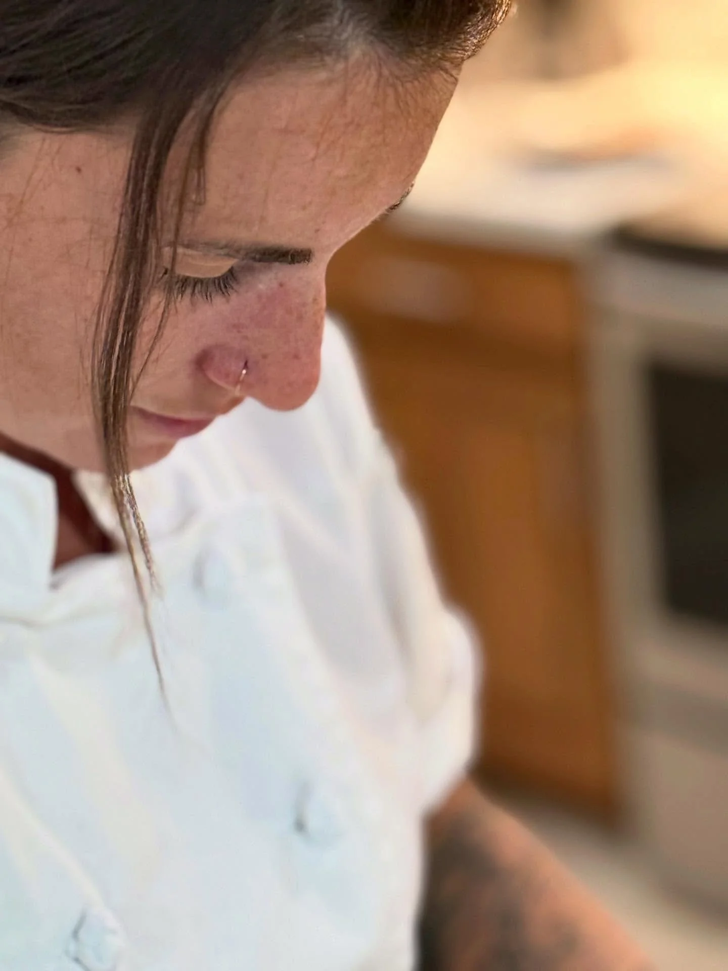 🌿 The face behind the company! With over 10 years of experience in fine dining modern Australian, Italian, and Mediterranean cuisines in restaurants and cafes across Australia and the United States, Australian born Chef Sam aims to bring fresh and h