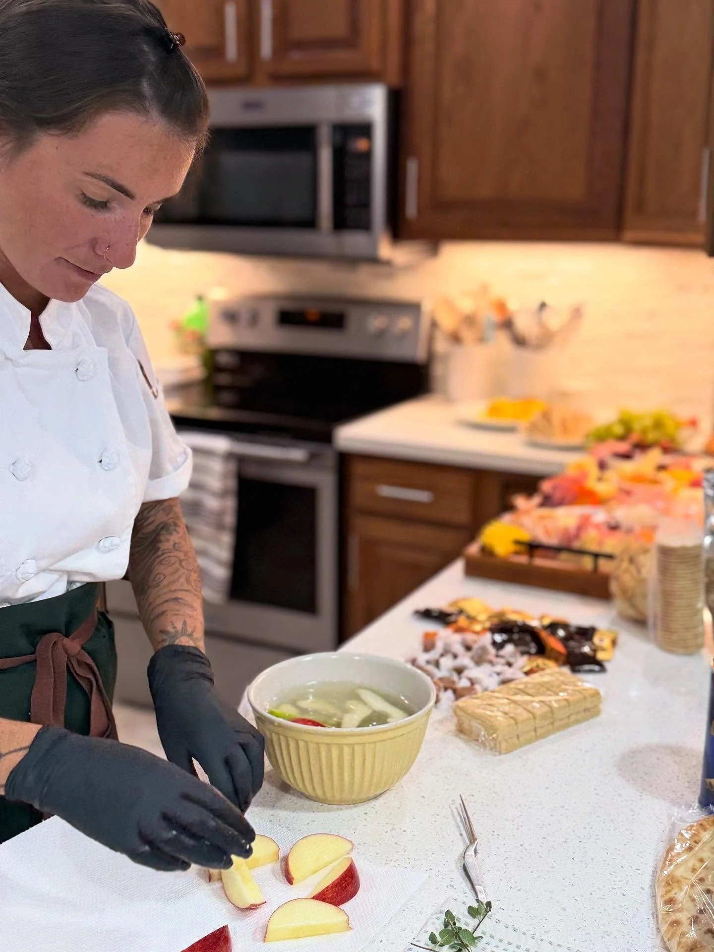 A late send off to 2025! 

Grateful for the friends and clients that take photos of me and my creations because I always forget 😂🙏🏽

#jacksonvillefl #jaxfl #jaxfoodie #floridafoodie #traveljax