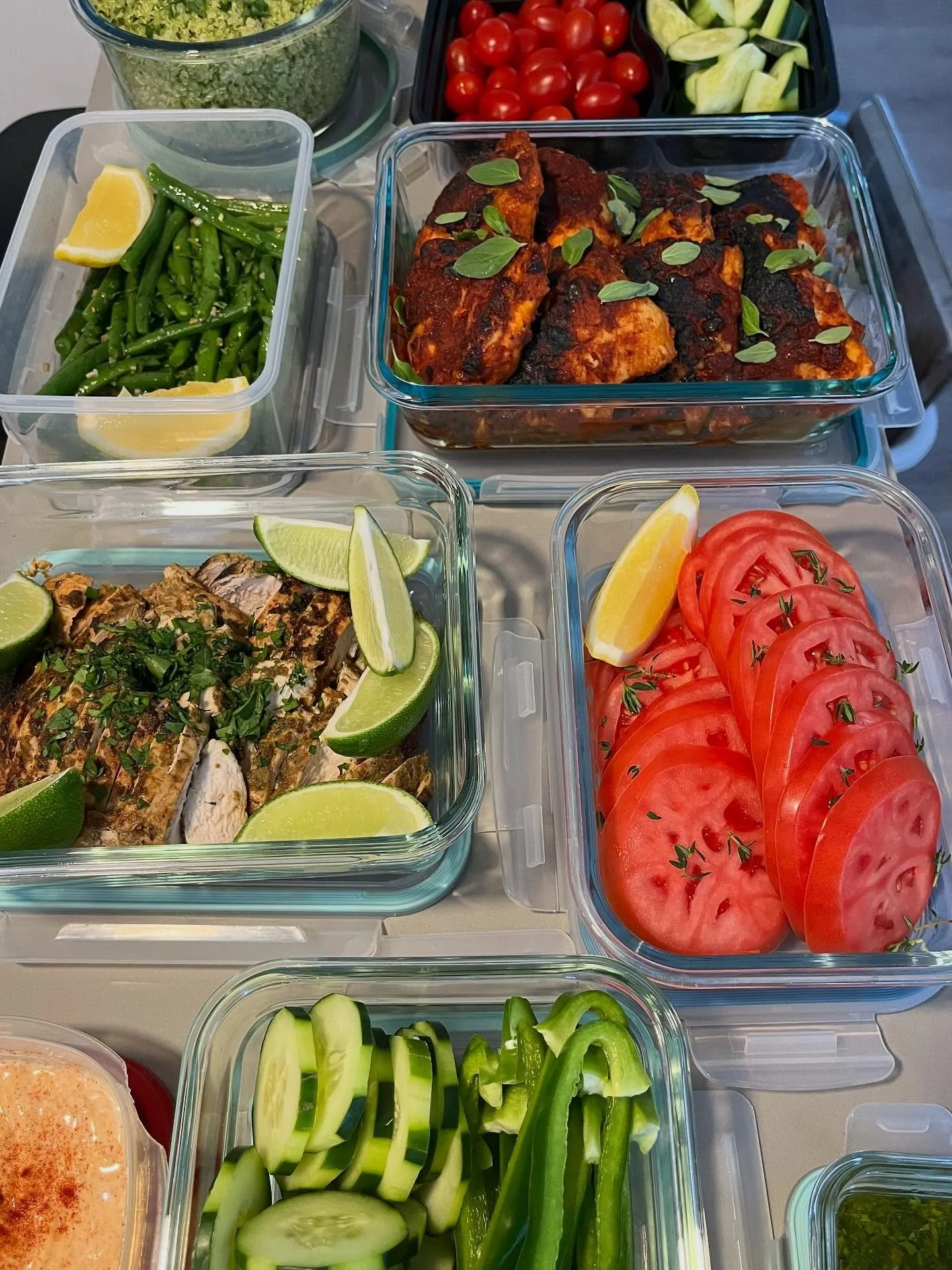 Colourful, fresh, and flavourful 🌿 
Meal prep services available for North and Central Florida!
Contact us today so we can plan your inspired menu! 
*pictured is herbed quinoa salad, saut&eacute;ed garlic green beans, Portuguese Peri-Peri chicken, s