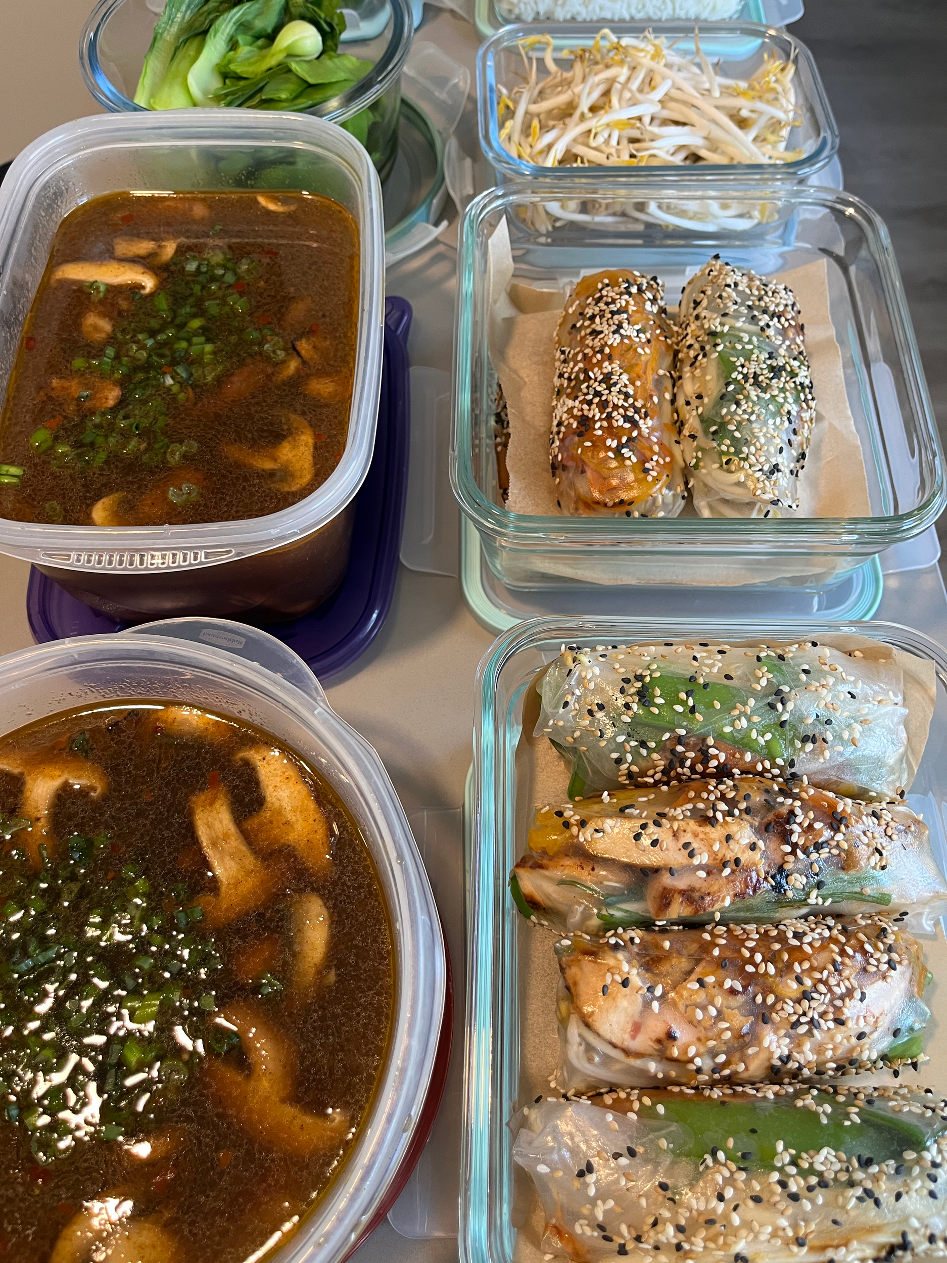 Meal Prep: Spicy Ginger Beef & Mushroom Soup, Asian Chicken Rice Paper Rolls