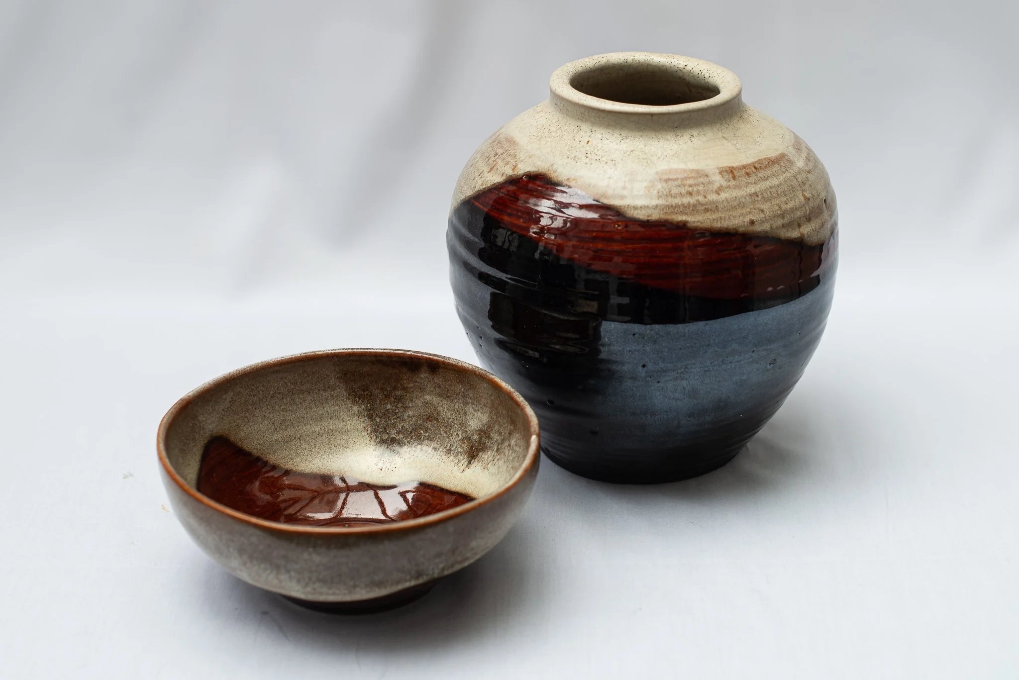 WTF vase and bowl set beige black red.jpg